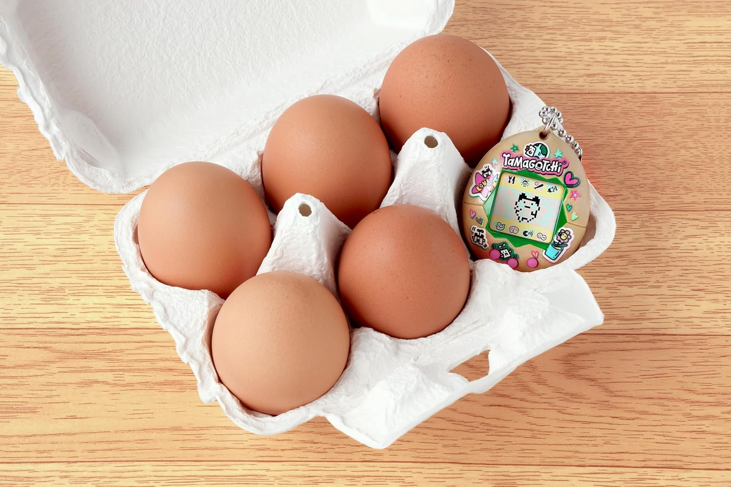 TAMAGOTCHI Original - Celebration Egg (Amazon Exclusive)