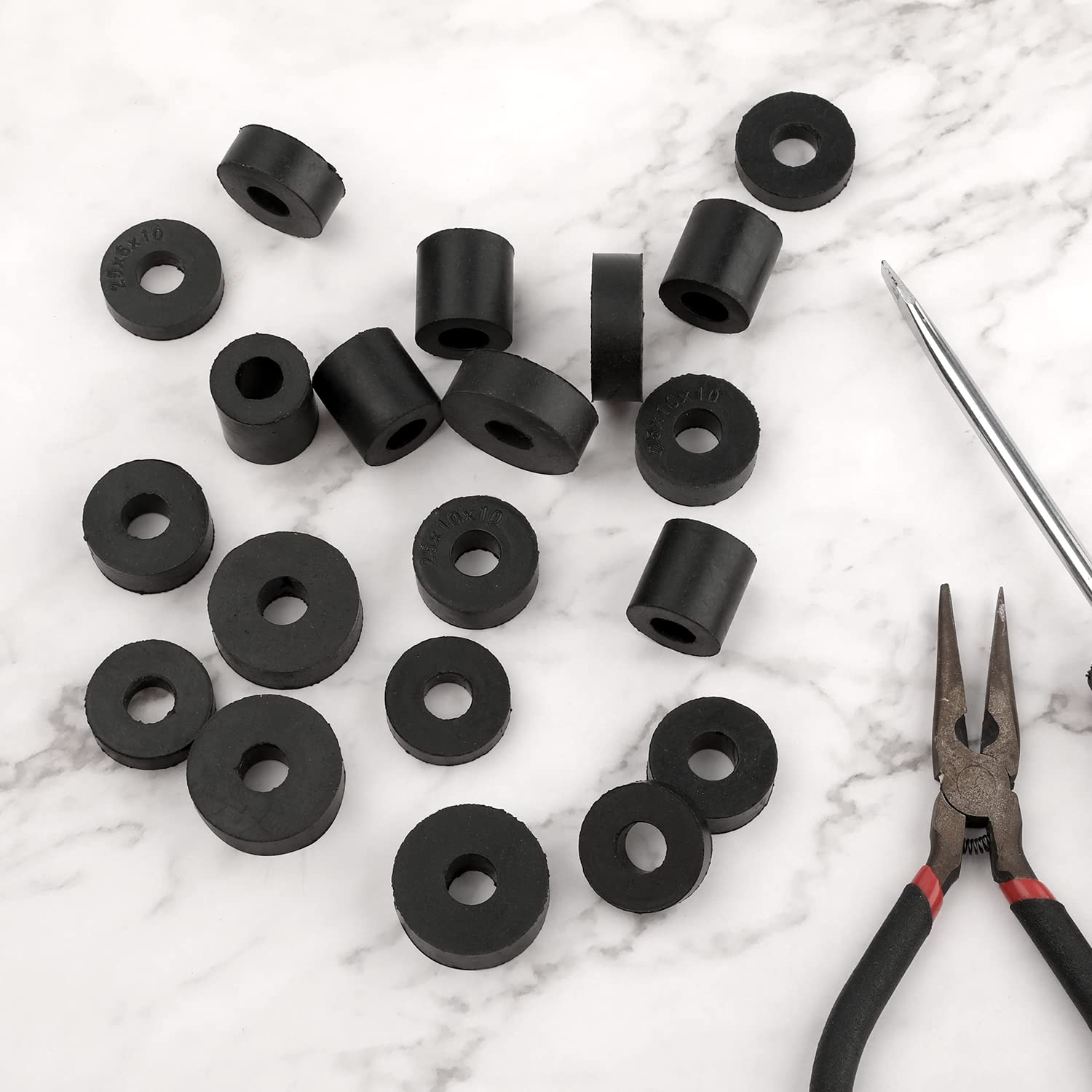 AIEX 20 Pieces round Rubber Grommet, 4 Sizes Rubber Flat Washers Assortment Multifunction Black Flat Rubber Rings Assortment for Home Car Accessories image number 1