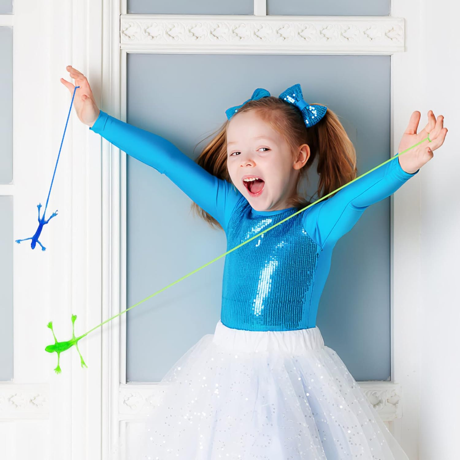 NUOBESTY Stretchy Lizard Toy: 24Pcs Sticky Lizard Rubber Lizard Toys Kids Sticky Gecko Lizard for Party Favors, Halloween, Easter Egg Basket Stuffers image number 1