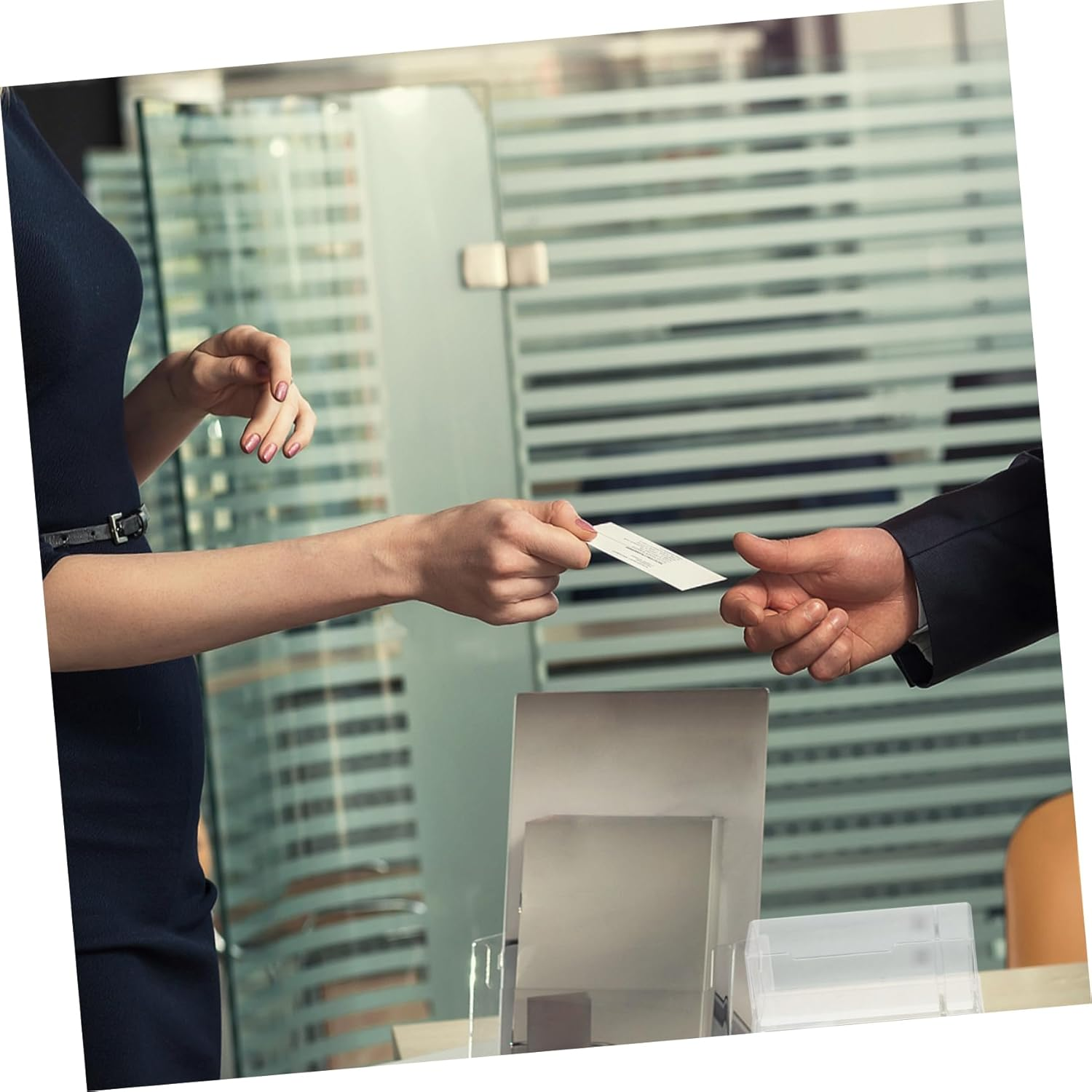 VILLFUL 4Pcs Acrylic Desktop Stand Translucent Card Holders Stackable Storage Desk Accessories Storage Products image number 6