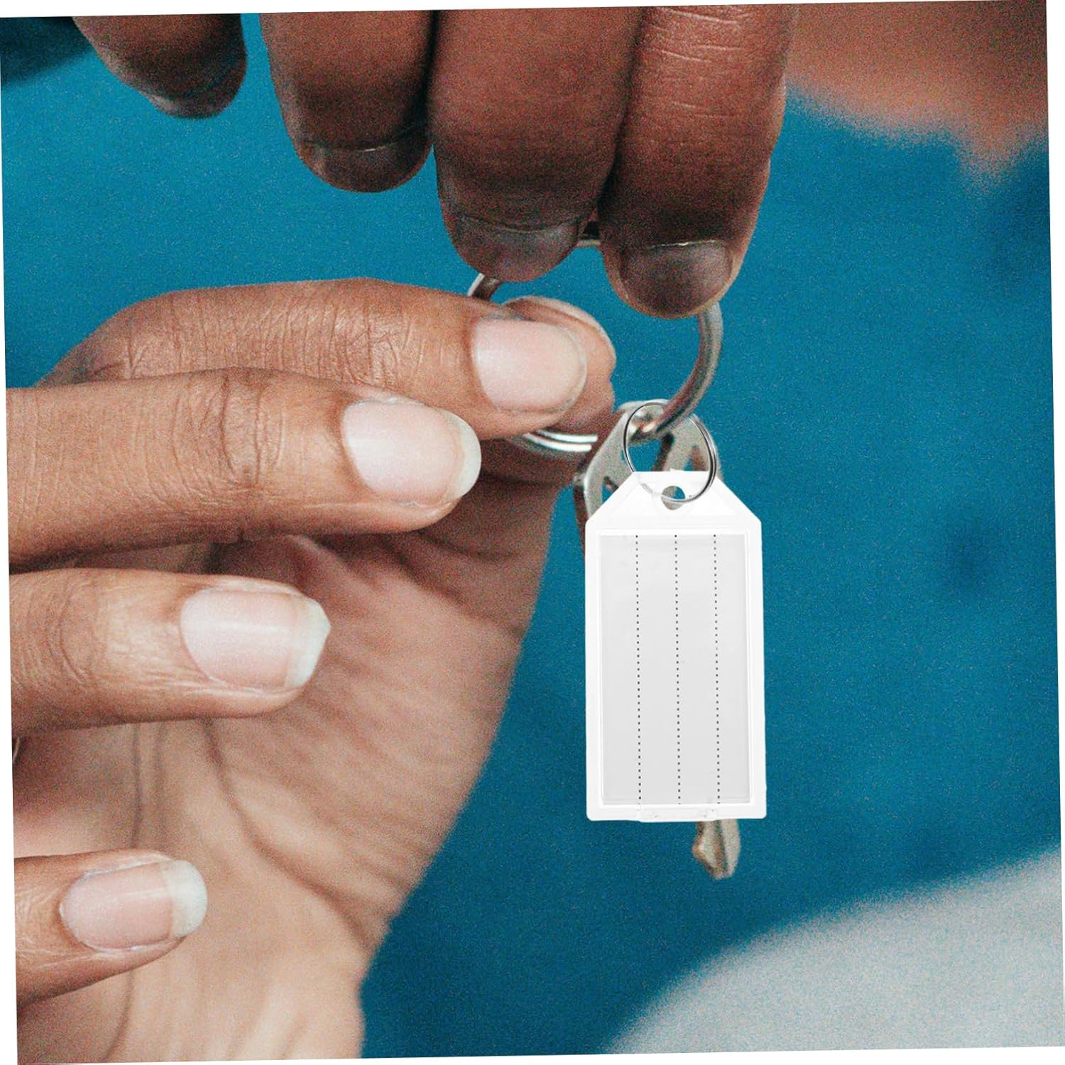 HOUDERCO 100Pcs Fun Luggage Tags Keyring Labels Tags Bulk Suitcase Baggage Cruise Luggage Plastic Key Item Identifiers Split Rings image number 3