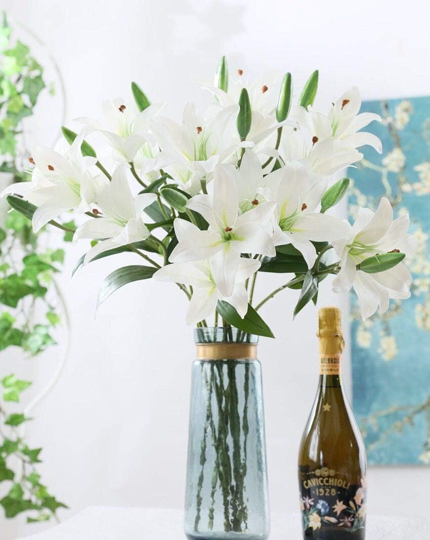 LNHOMY 6 Pack Artificial Lily Flowers Full Bloom Fake Latex Real Touch Artificial Flower Bouquets with 3 Heads Wedding Party Decor Home Decor, (White) image number 3