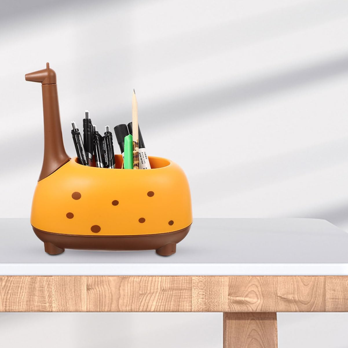 HYTROVE Cartoon Giraffe Pen Holder Desk Organizer Multiple Compartments for Classroom and Office Supplies Cute Storage for Pens and Stationery Adorable Kawaii Decor