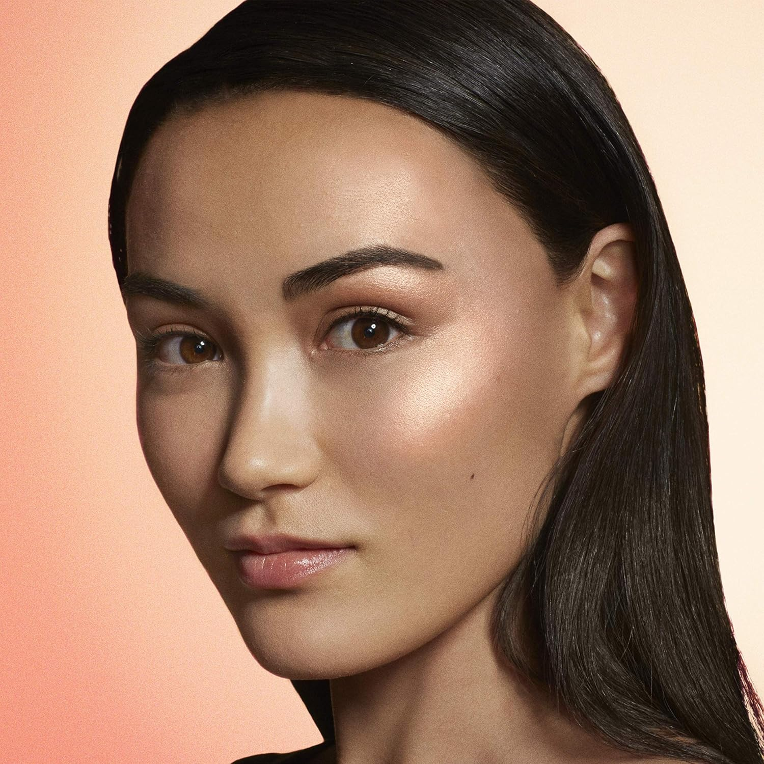 MAYBELLINE Facestudio Master Chrome Metallic Highlighter - Molten Peach image number 5