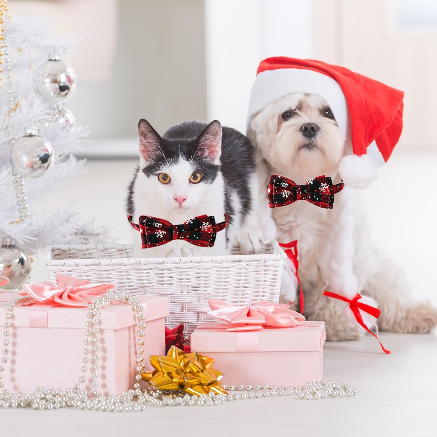 Christmas Collar Dog Cat Christmas Collar Christmas Collar with Removable Bow, Collars with Bow Tie Christmas, Checked Costume Dog Collar for Cats and Puppies (Red)