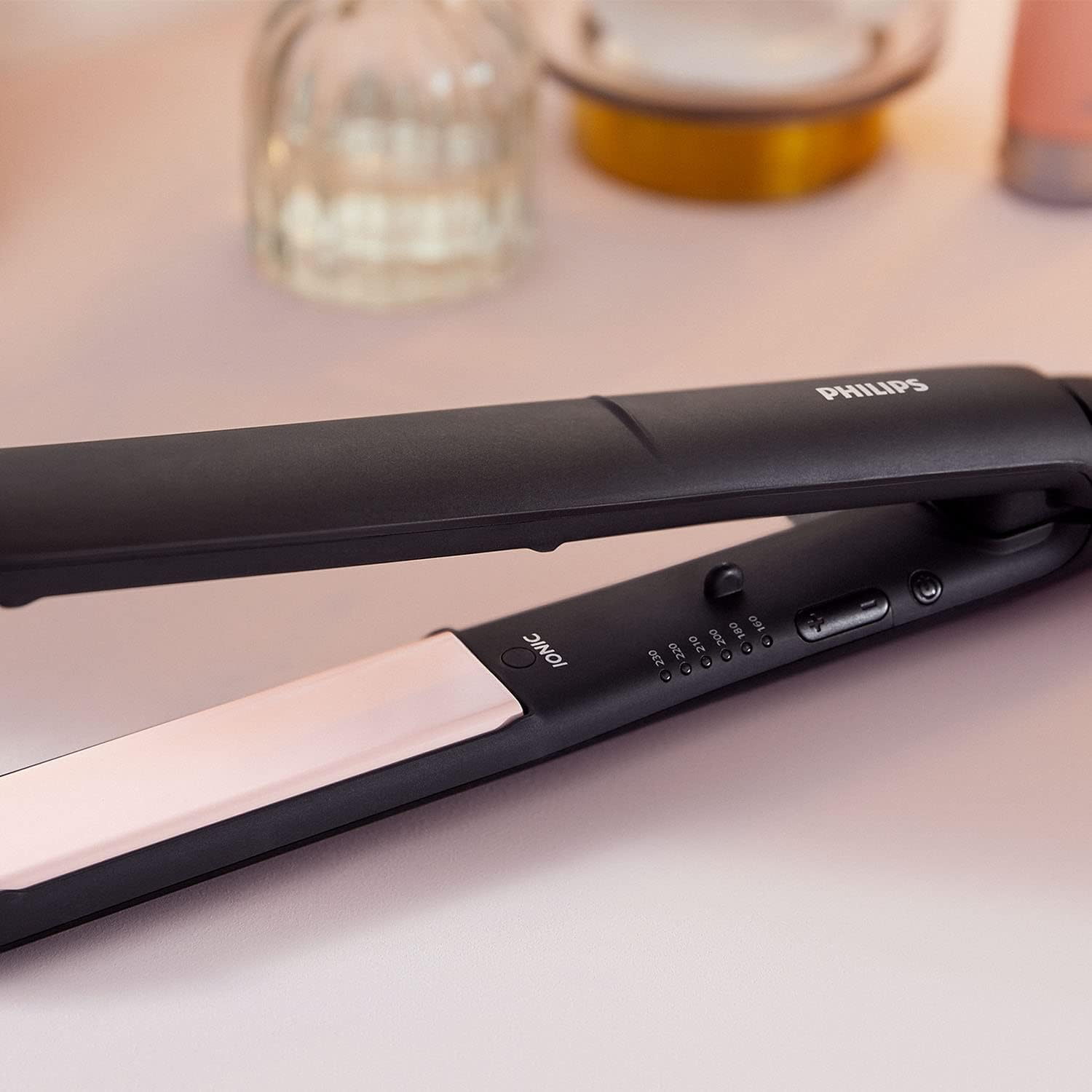 Philips Thermoprotect Hair Straightener - Soft, Shiny Hair Thanks to Ionisation Function, Thermoprotect Technology (Model BHS378/00) image number 5