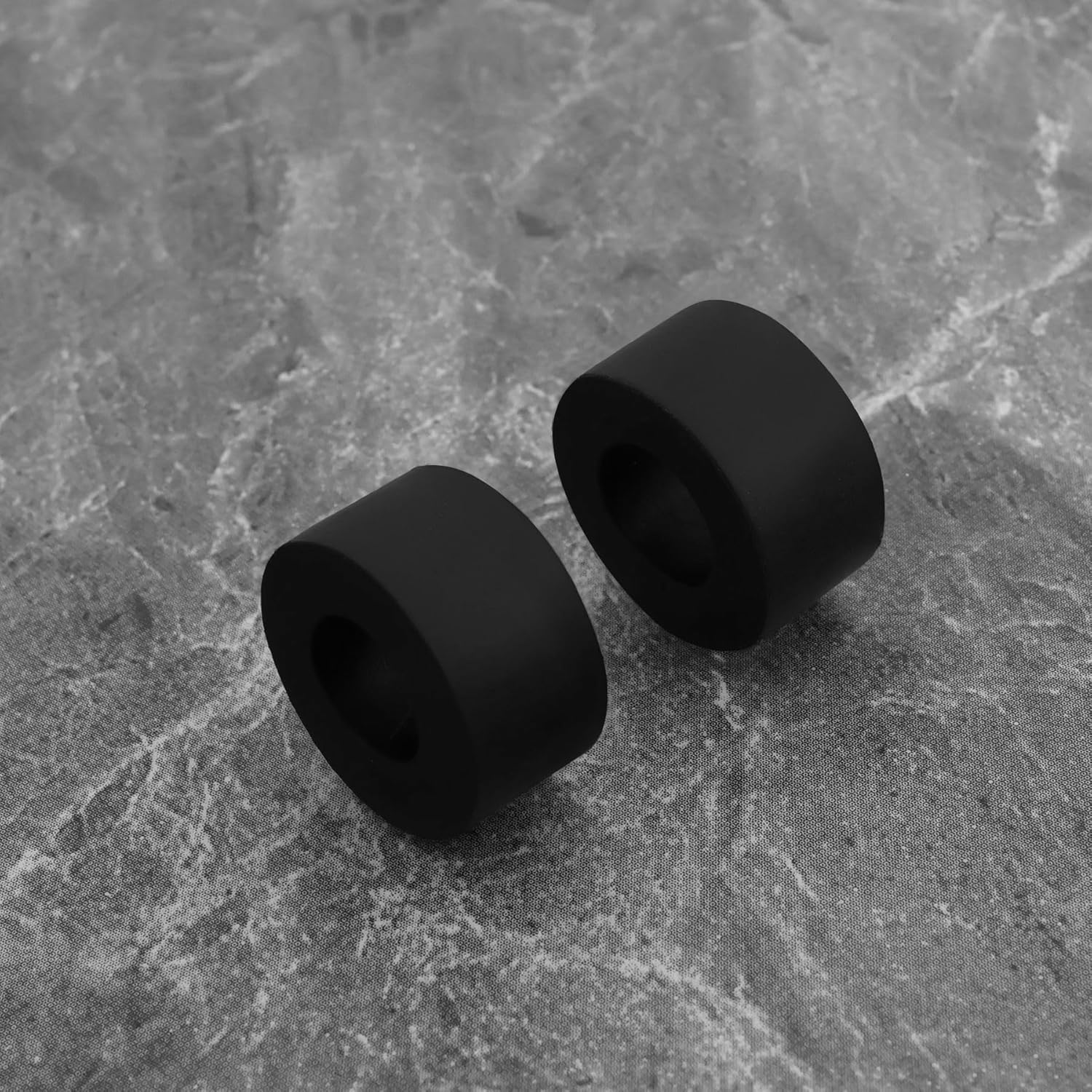 SING F LTD Pack of 10 Rubber Spacers M10 Flat Washers 20Mm OD 10Mm ID 10Mm Thickness round anti Vibration Spacer Rubber Bushing Washers Suitable for Faucet Pipe Water Hose Car Accessories image number 4