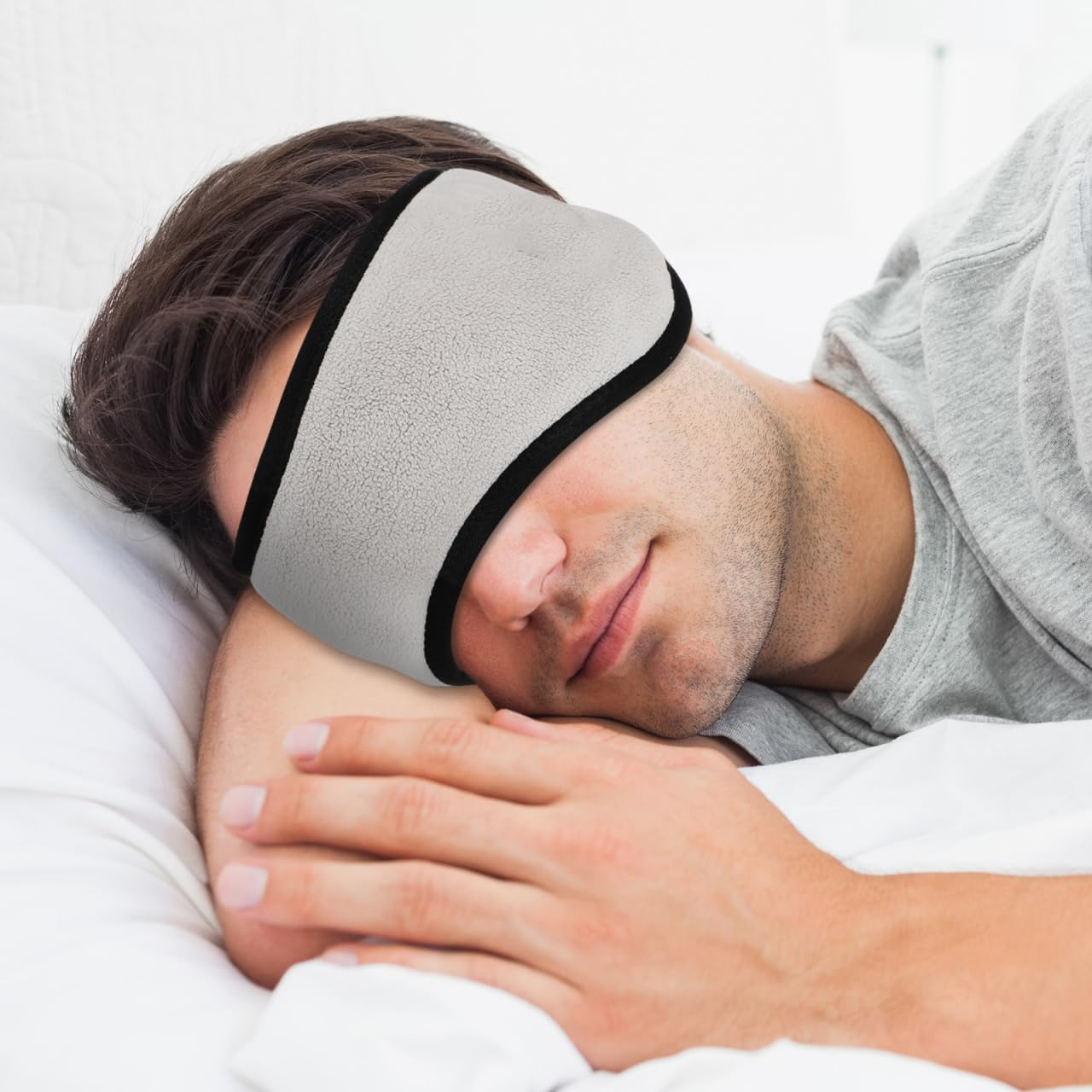 SAFIGLE Adjustable Sleeping Earmuffs for Women and Men Soft Warmers for Comfortable Sleep Stylish Winter Ear Covers for Home Travel image number 4