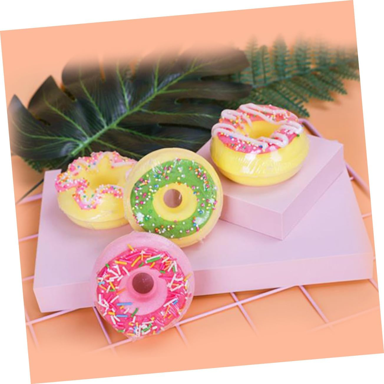 IWOWHERO 4Pcs Adorable Spa Bubble Doughnut Shape Bath Salt Balls Essential Oils for Skin Random Style image number 6