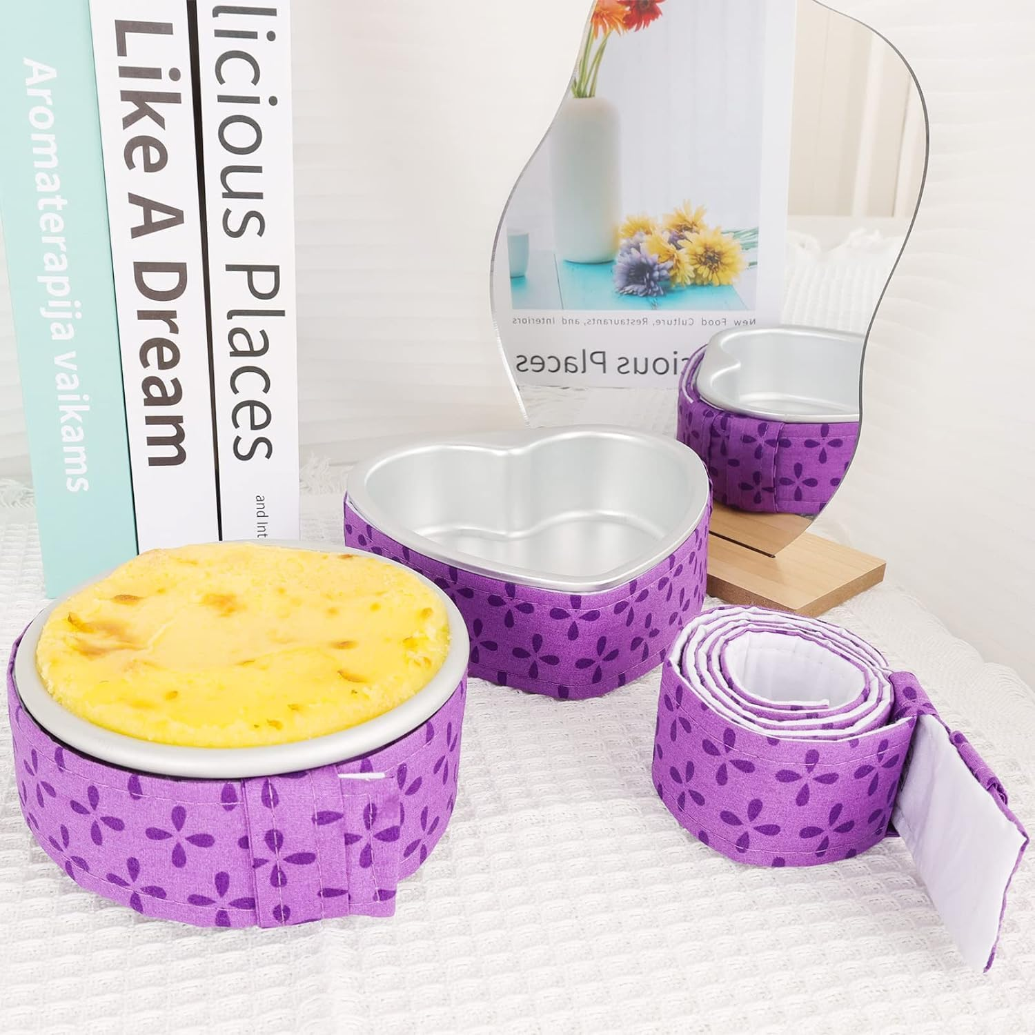 Wzenclave 4Pcs Bake Even Strip Cake Pan Strips Adjustable Baking Tray Protection Straps for Home Kitchen Baking Supplies Absorbent Keep Cakes More Level and Prevents Crowning with Cleaner Edges image number 4