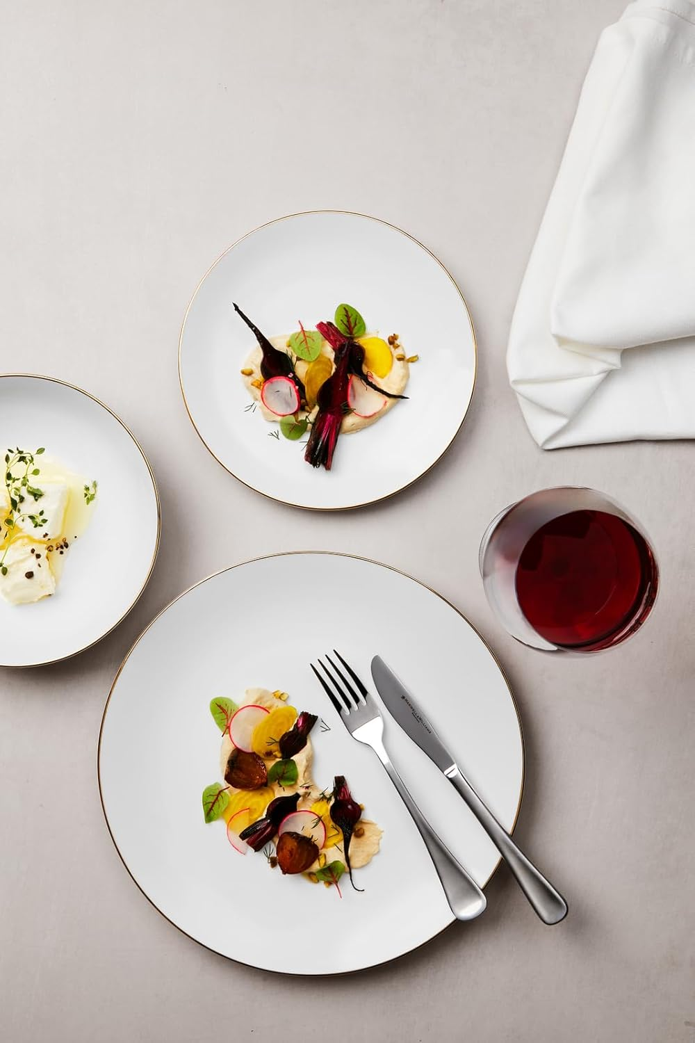 Maxwell & Williams White Gold Coupe Dinner Set 12Pc Gold Gift Boxed image number 5