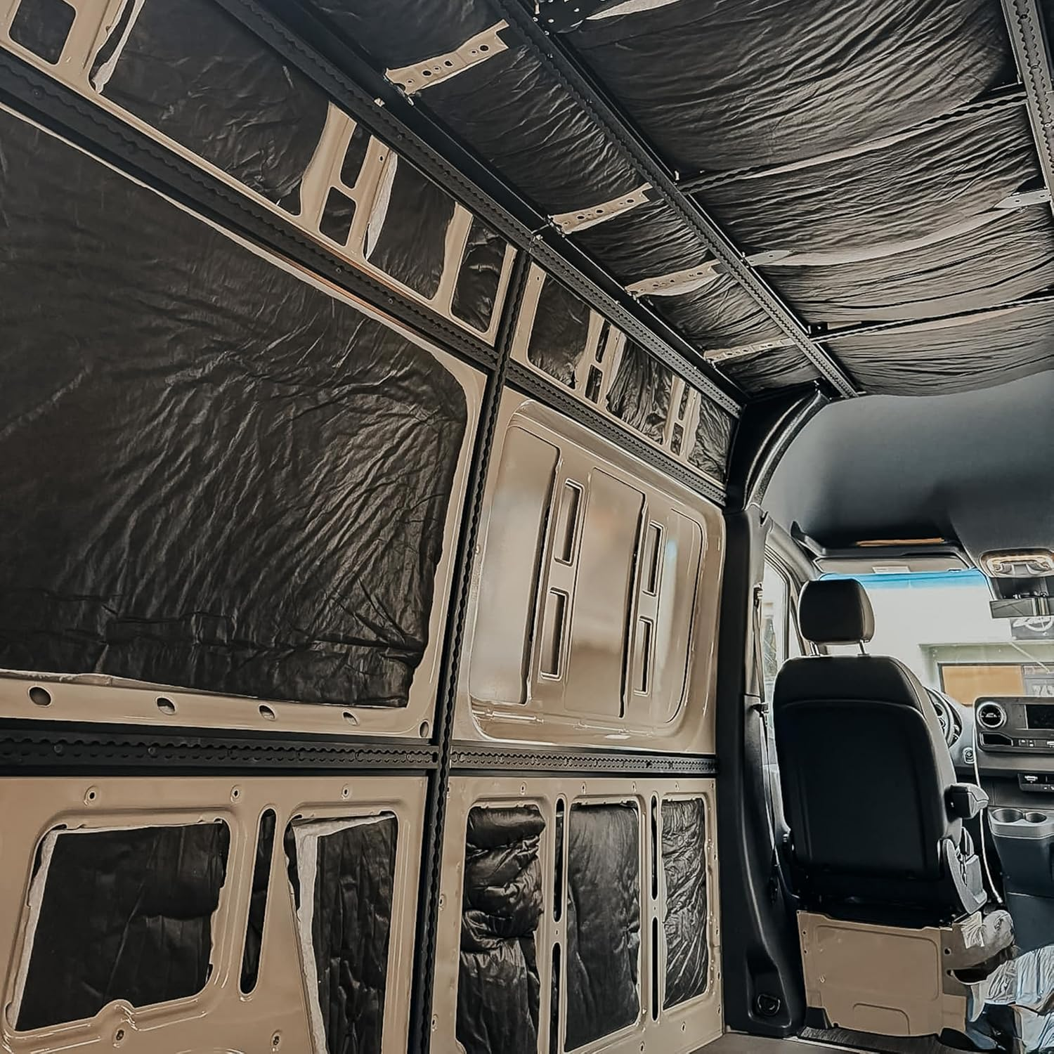 Thinsulate SM600L Automotive Camper Van Insulation 60 Inch X 240 Inch (5 Feet X 20 Feet) image number 3