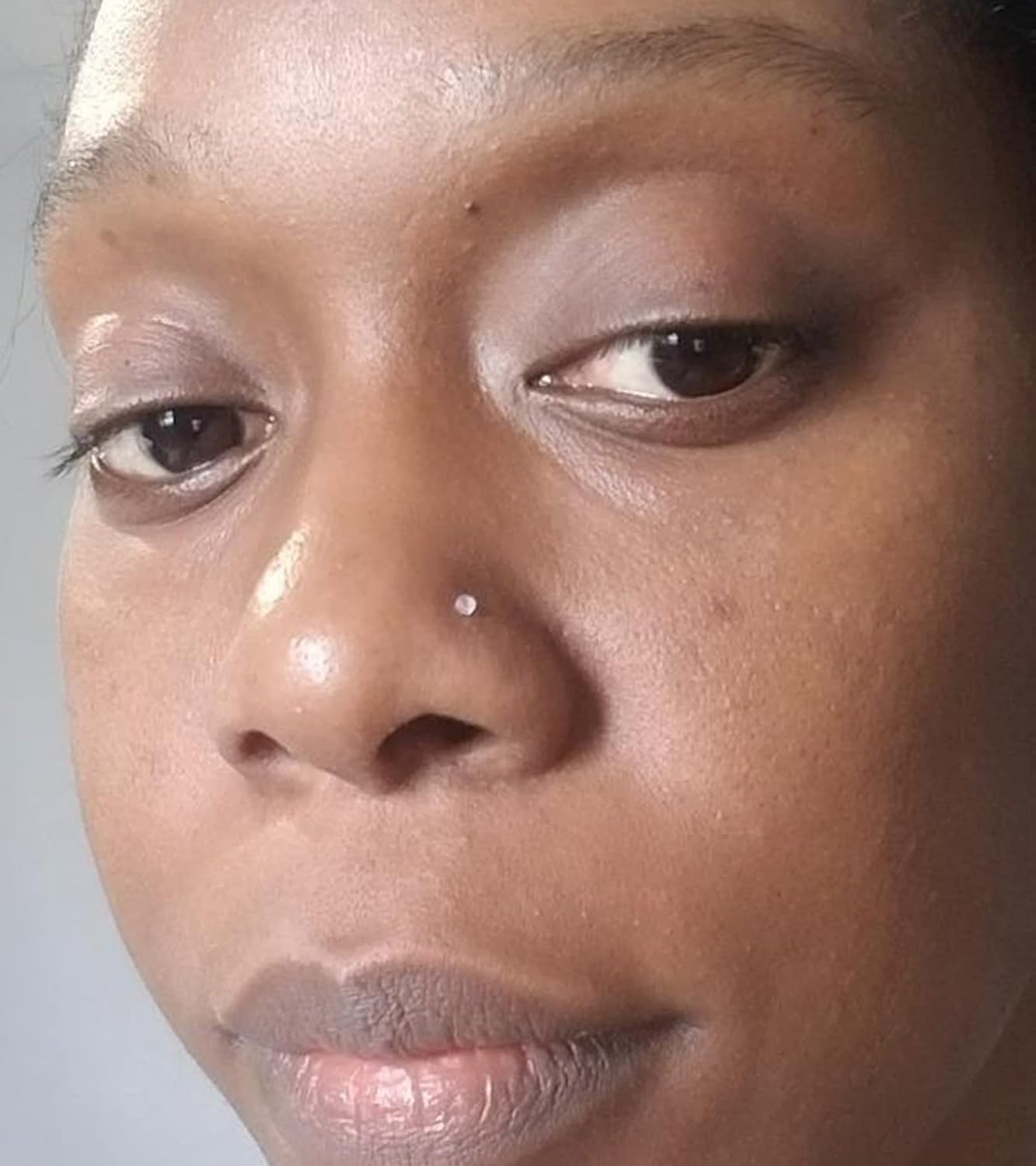 QWALIT Nose Piercing Kit Nose Ring Piercing Kit Self Nose Piercing Kit at Home Silver Black Gold Nose Piercing Kit with Nose Rings Disposable Nose Piercing Gun Kit image number 6