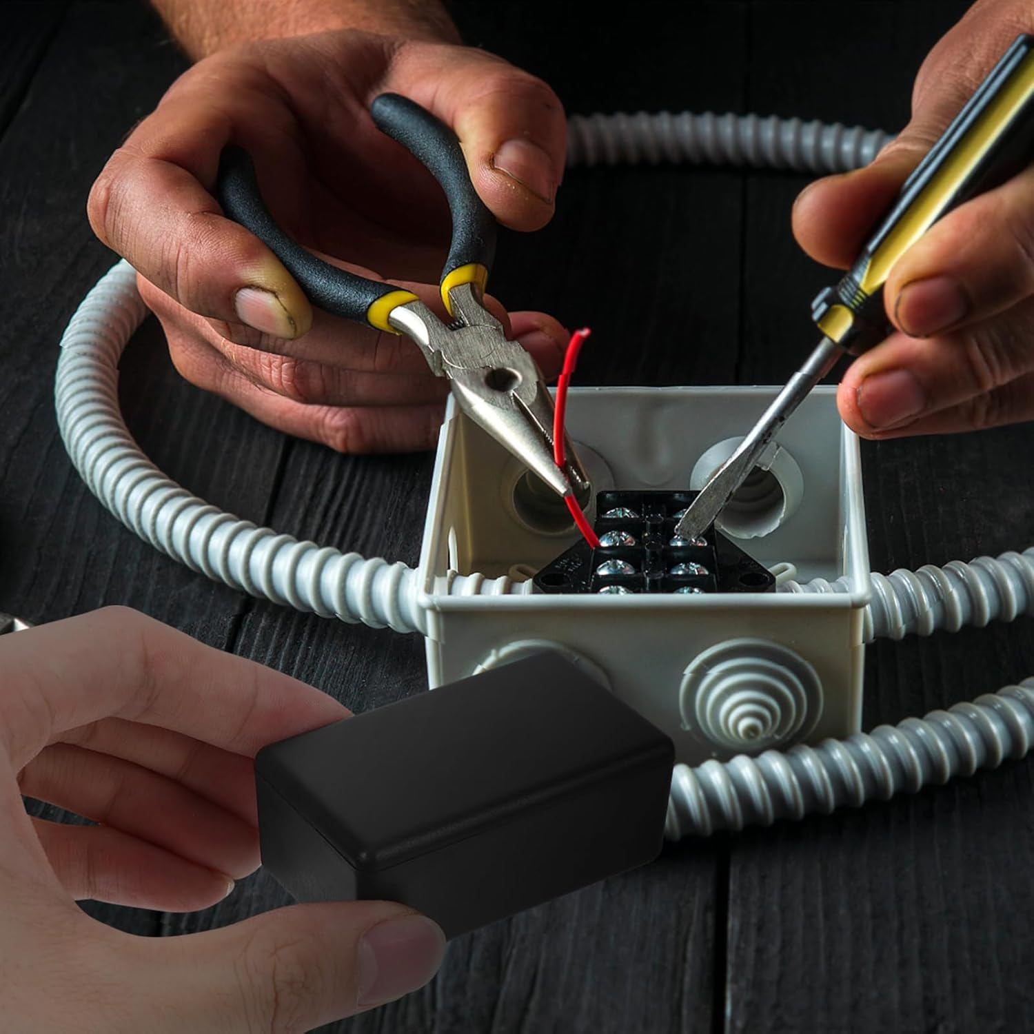 TEHAUX Small Electronics Case Project Boxes, Waterproof Electric Project Case Plastic Junction Box Enclosure Power Junction Box Project Case Box for Power Sensor (5Pcs, 61 * 36 * 25Mm) image number 2