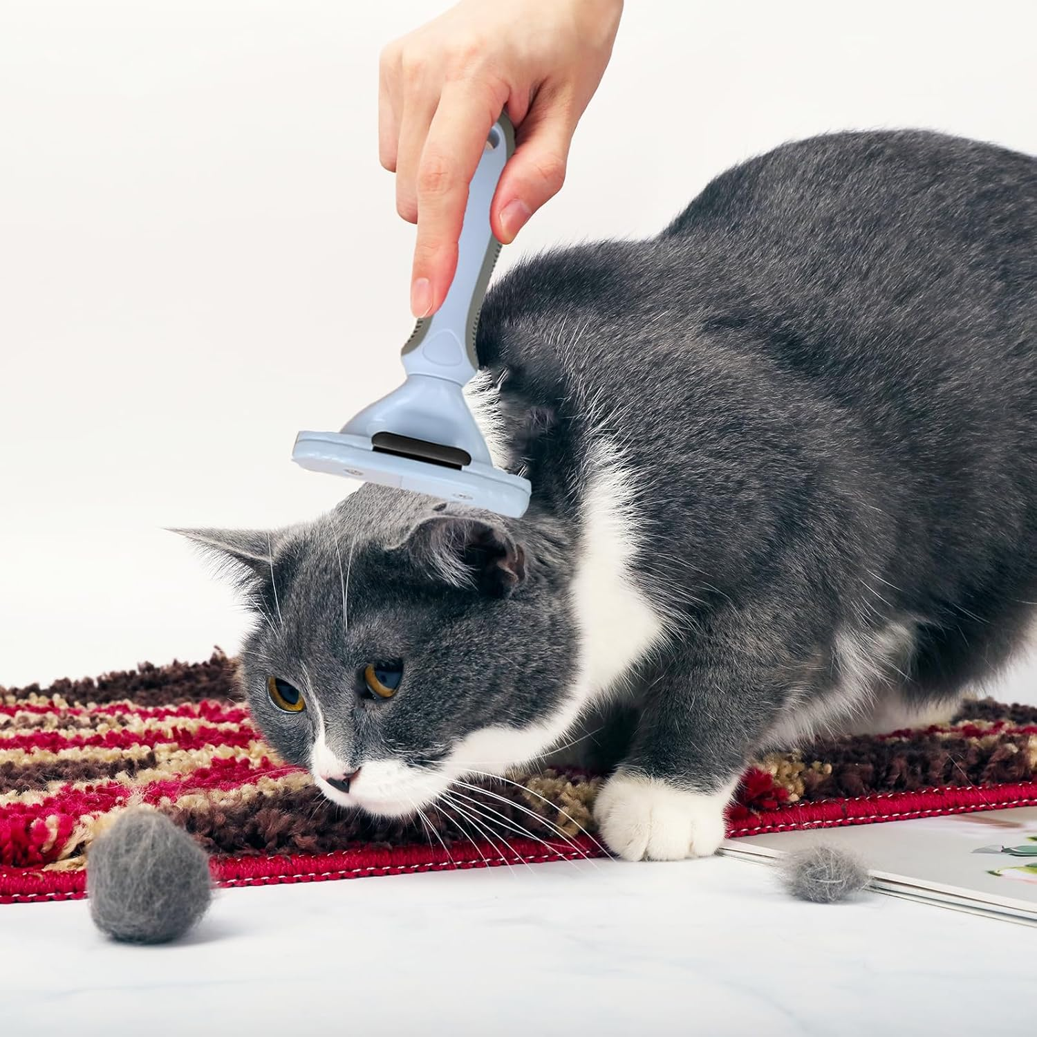 Jisrcha Undercoat Dog Brush, Undercoat Brush for Large Dogs, Fur Brush Dog with Release Button, Suitable for Short and Long Hair Dog Brush for Removing Undercoat image number 3