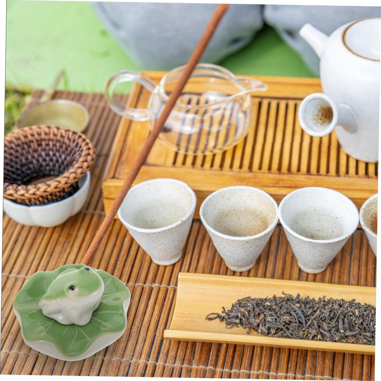 Unique Fish Tank Accessories 2 Sets of Ceramic Floating Frog Tea Pets Decorative Animal Statues image number 1