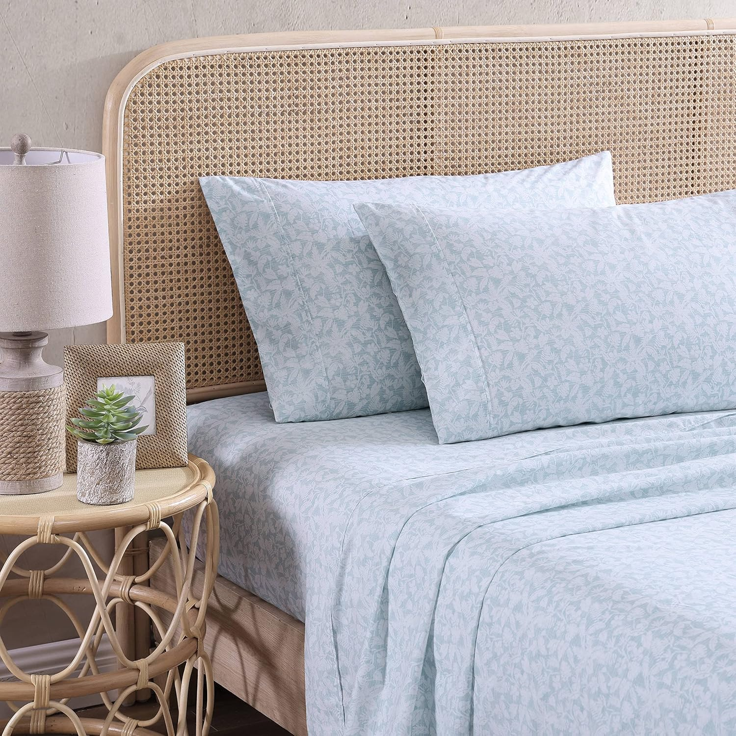 Tommy Bahama - Queen Sheets, Cotton Percale Bedding Set, Crisp & Cool, Stylish Home Decor (Crane Flower Green, Queen)