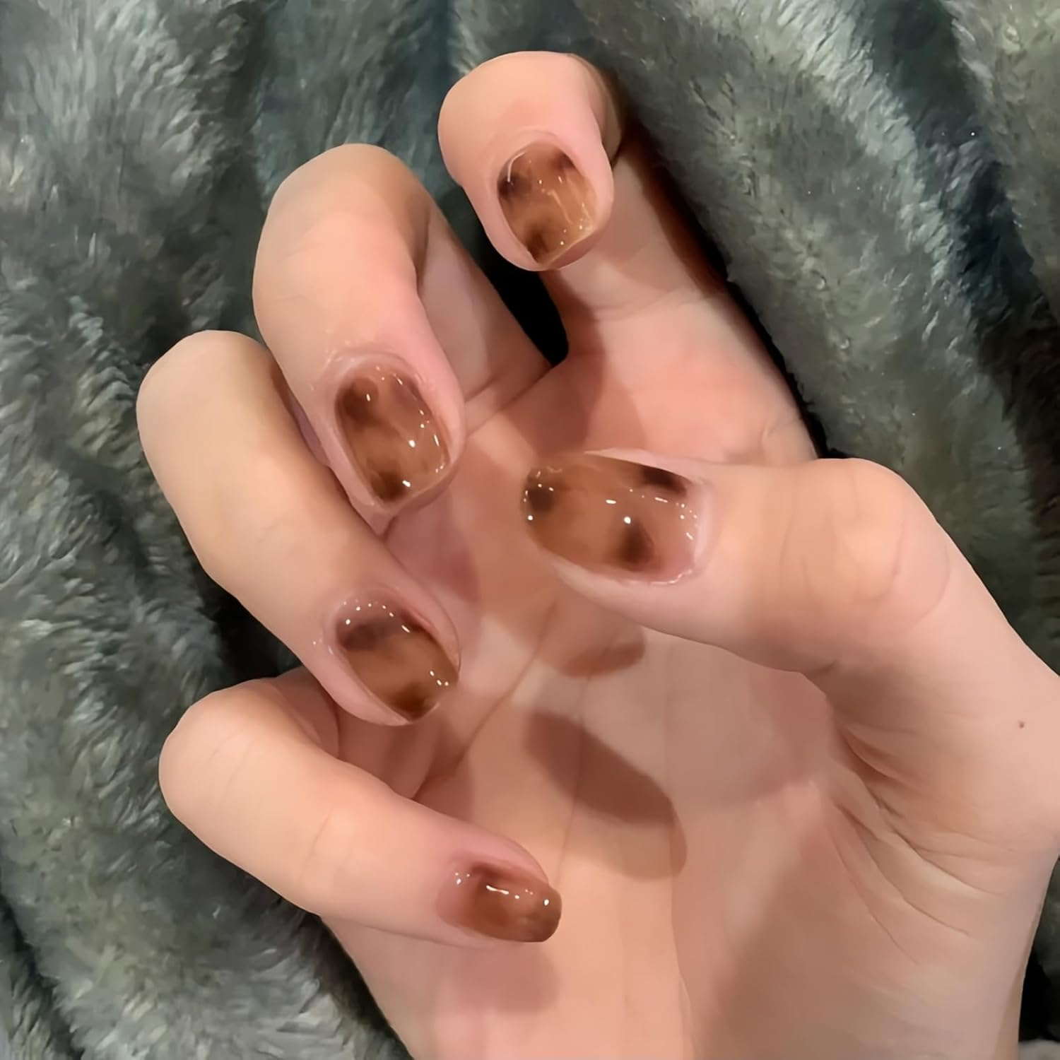 24Pcs Short Oval French Full Cover Nails, Reusable Press on Nails, Glossy Nude, 1 Set, 1 Pack