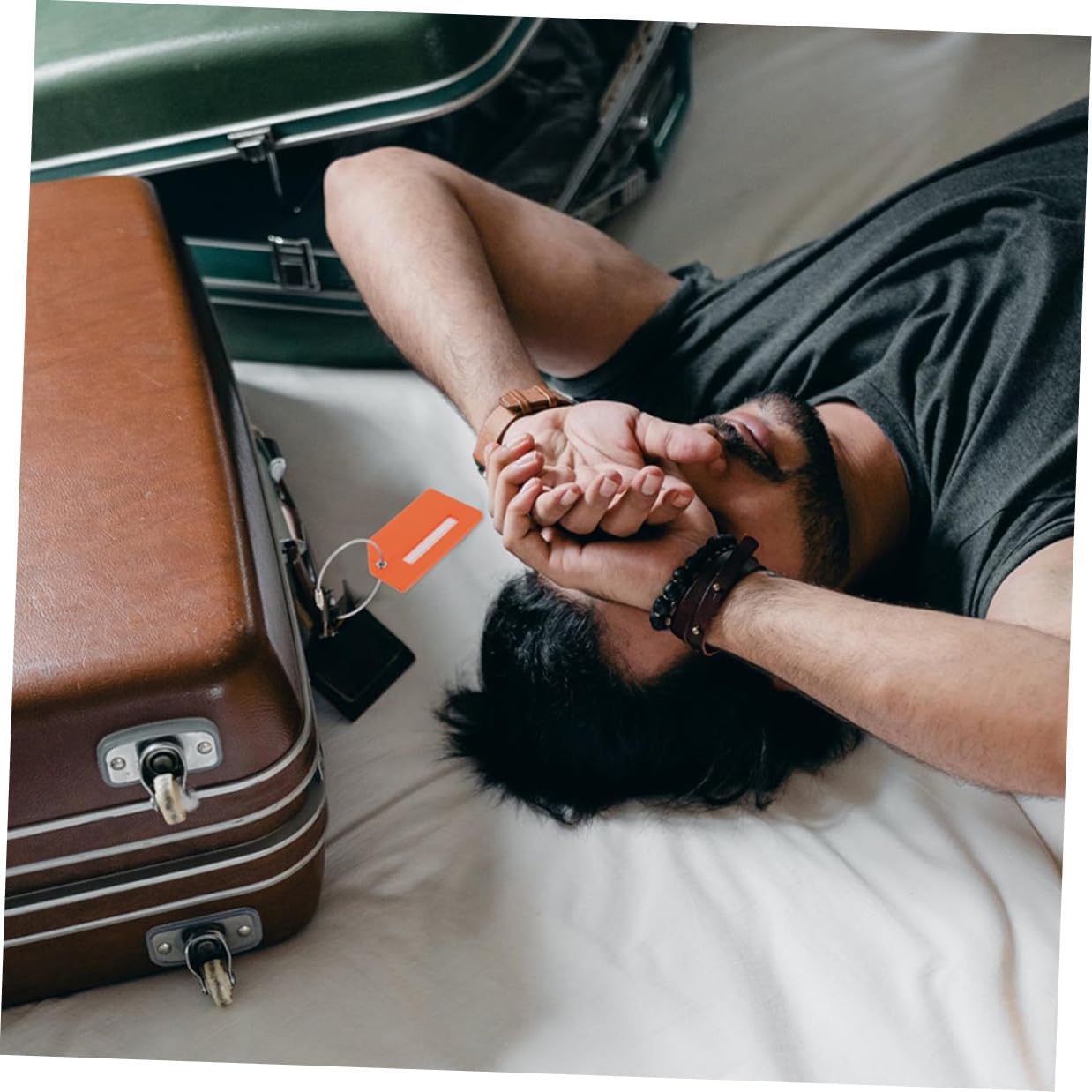 WRITWAA 2Pcs Rubber Luggage Tags Boarding Pass Style Checked Identifiers for Suitcases Lightweight Skid-Resistant Travel Hanging Labels Easy Spotting for Bags and Gear Random Color image number 6