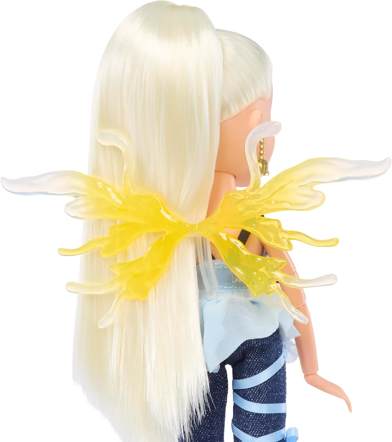 Bratz Fashion Pixiez Cloe Collectible Fantasy Doll with Real Fashions and Accessories image number 6