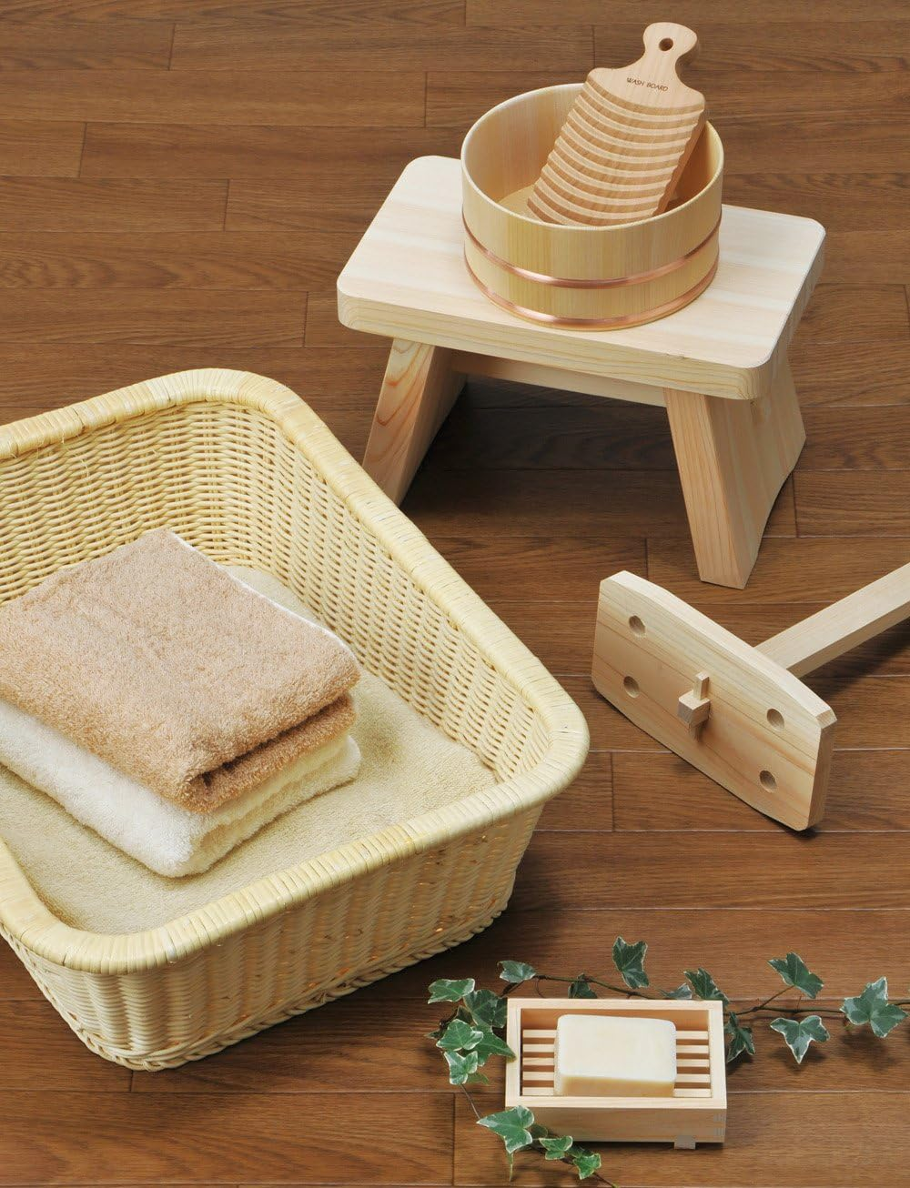 ヤマコー(Yamaco) Yamako Natural Medium Bath Chair image number 2