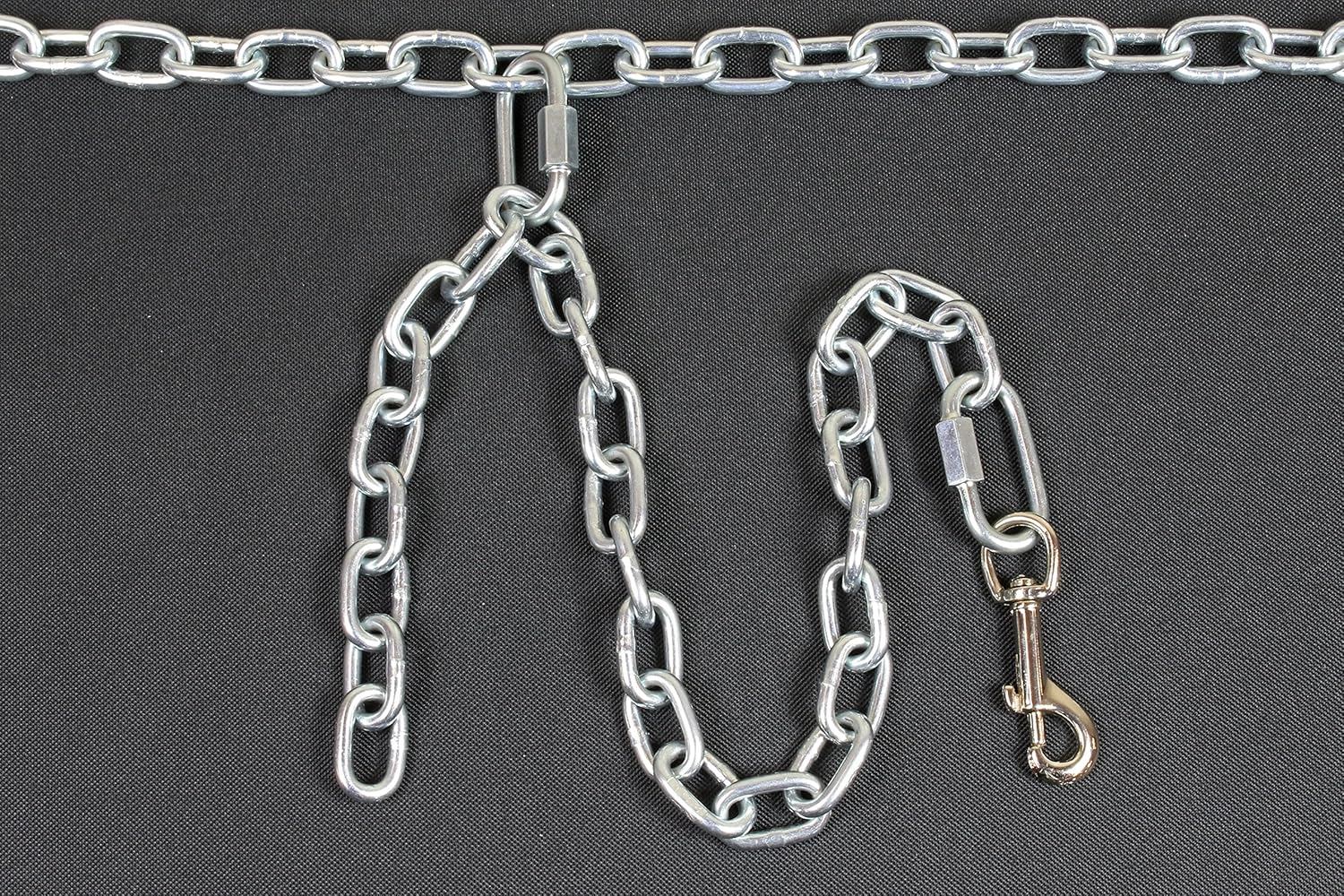 Bushwhacker - Paws N Claws Chew Proof Truck Bed Dog Tether Chain SUV Pet Leash Harness Vehicle Restraint Barrier Cable Tie Out image number 3