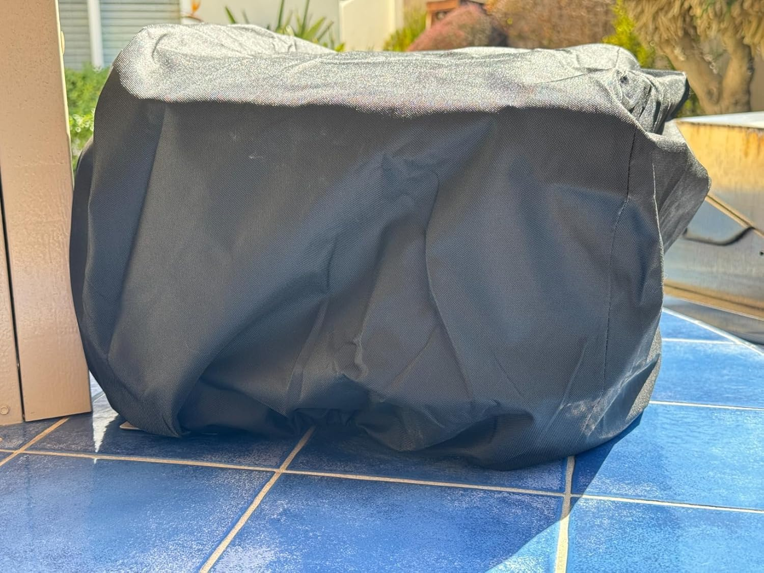 Ninja OO100 Series Pizza Oven Cover, Heavy Duty Outdoor Cover for Ninja Woodfire Grill, Adjustable Drawstrings image number 3