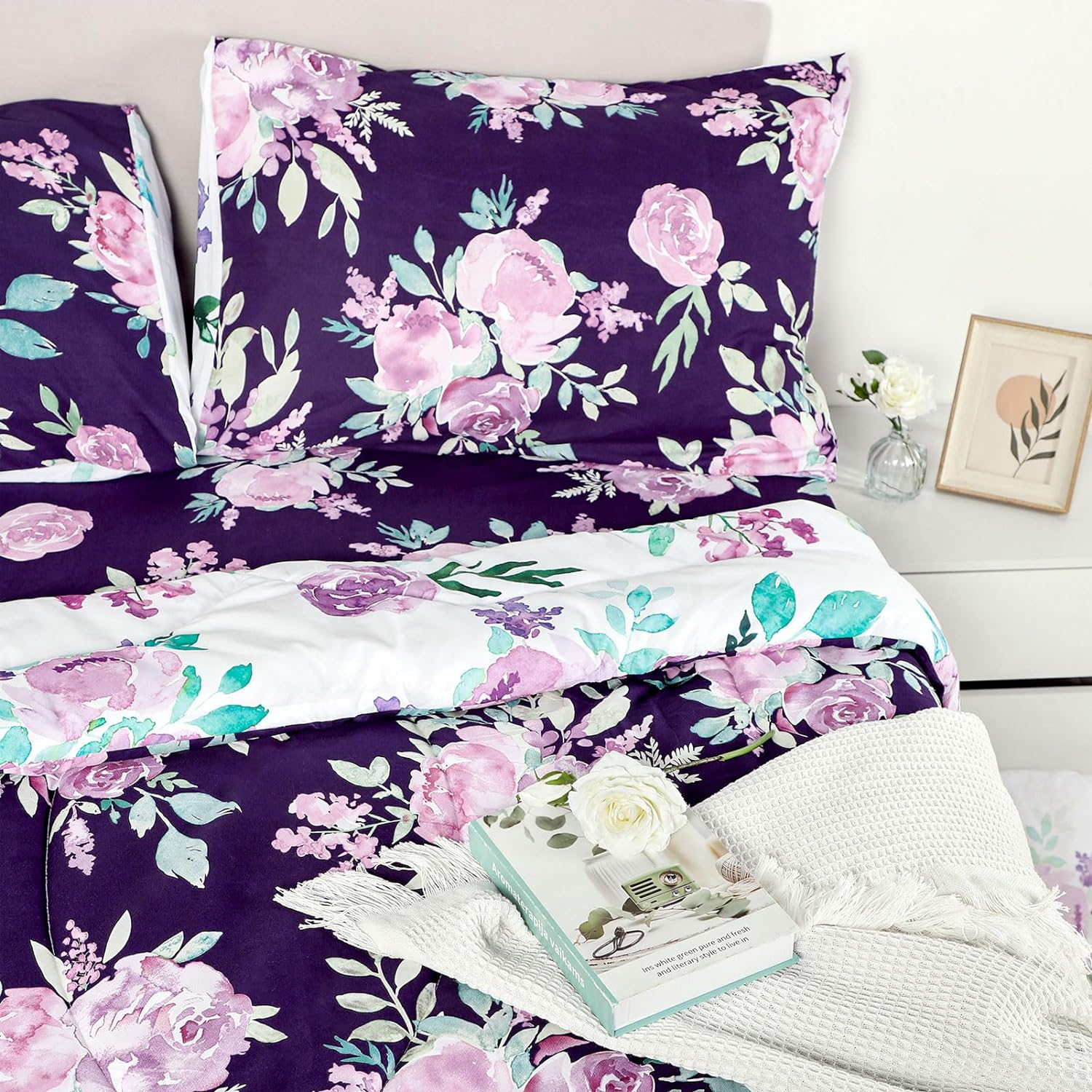 TANOFAR Queen Comforter Set, Purple Bedding Comforter Sets, All Season Bed Set Queen Size, 3 Pieces, 1 Soft Reversible Flowers Comforter and 2 Pillow Shams, Cozy & Lightweight image number 1