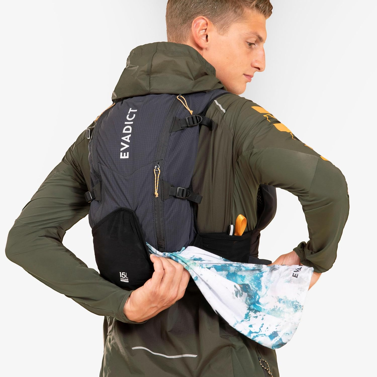 KALENJI Decathlon Ultra Trail Running Bag 15L image number 1