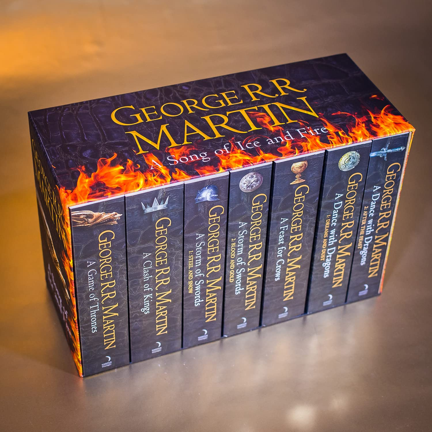 A Game of Thrones the Story Continues. a Song of Fire and Ice. 7 Volume Boxed Set image number 6