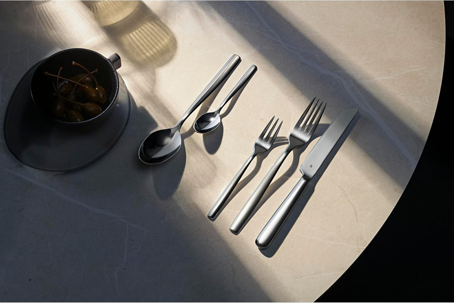 WMF Palma Cutlery Set for 12 People, 60 Pieces, Monobloc Knife, Polished Cromargan Stainless Steel, Glossy, Dishwasher Safe image number 6