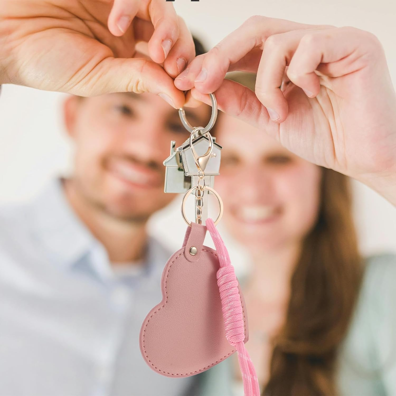 DECHOUS 2Pcs Heart-Shaped Mini Travel Mirror Cute Handheld Makeup Mirror for Women Girls Portable Pocket for Purse Wallets Charms image number 3