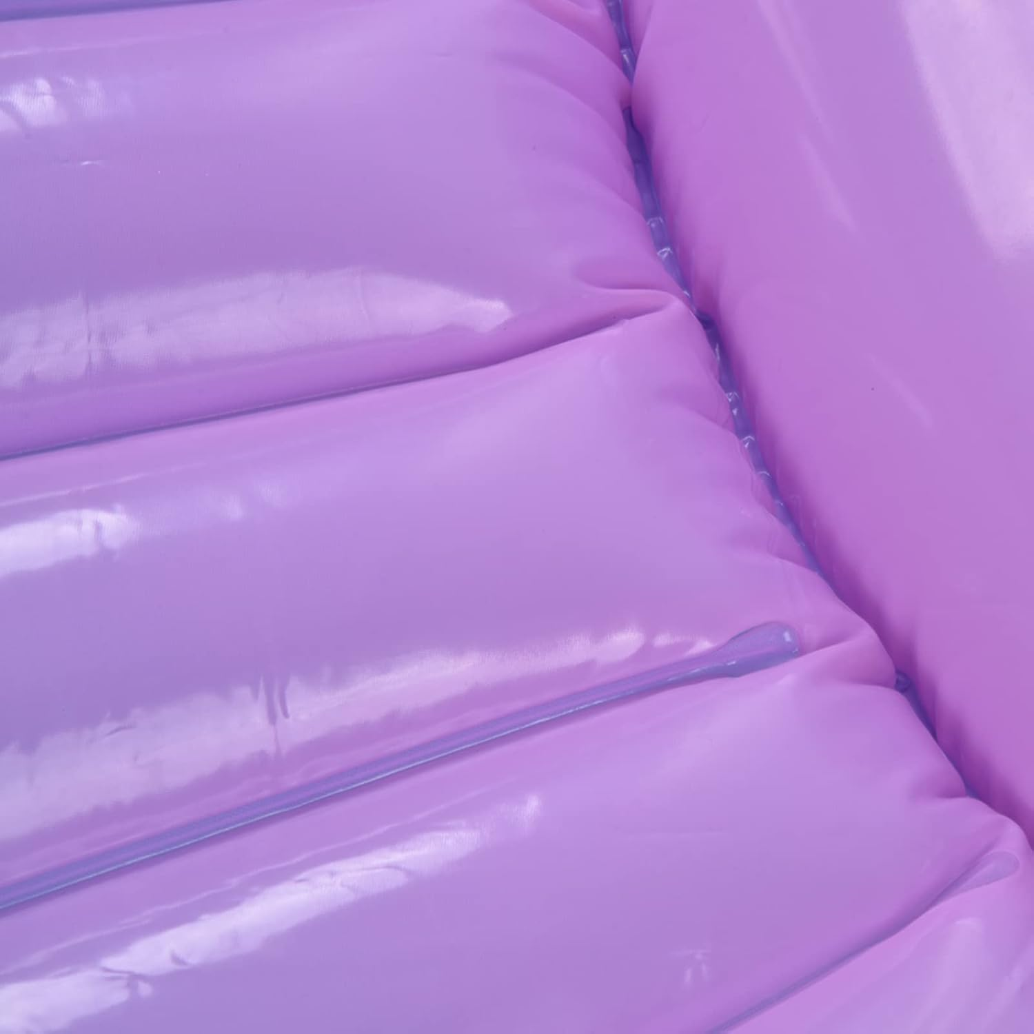 Pool Floating Bed, Shell Shaped Inflatable Scallop Pool Float Beach Lounger Floating Pool Chair Lounge Floats Water Sofa Floating Air Cushion Beach, for Chilling in the Pool (57.09In X 55.12In)