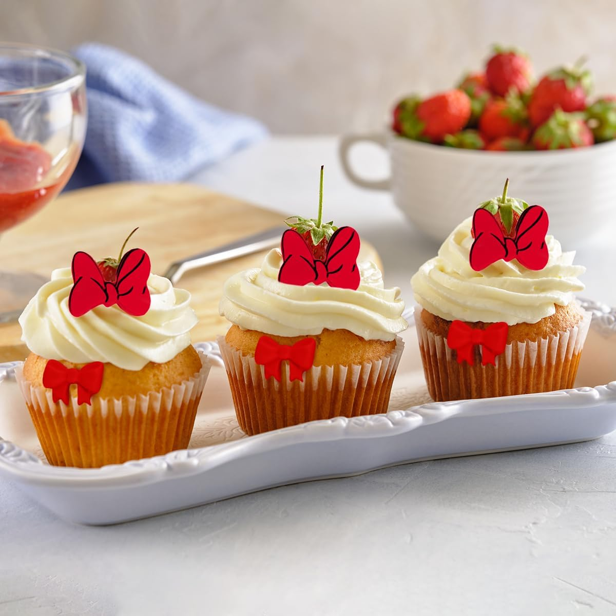 NILLOS Bowknot Fondant Mold, 2 PCS Bows Cartoon Silicone Mold for Dessert, Ice Cube, Chocolate, Cake Decorating (Pink) image number 4