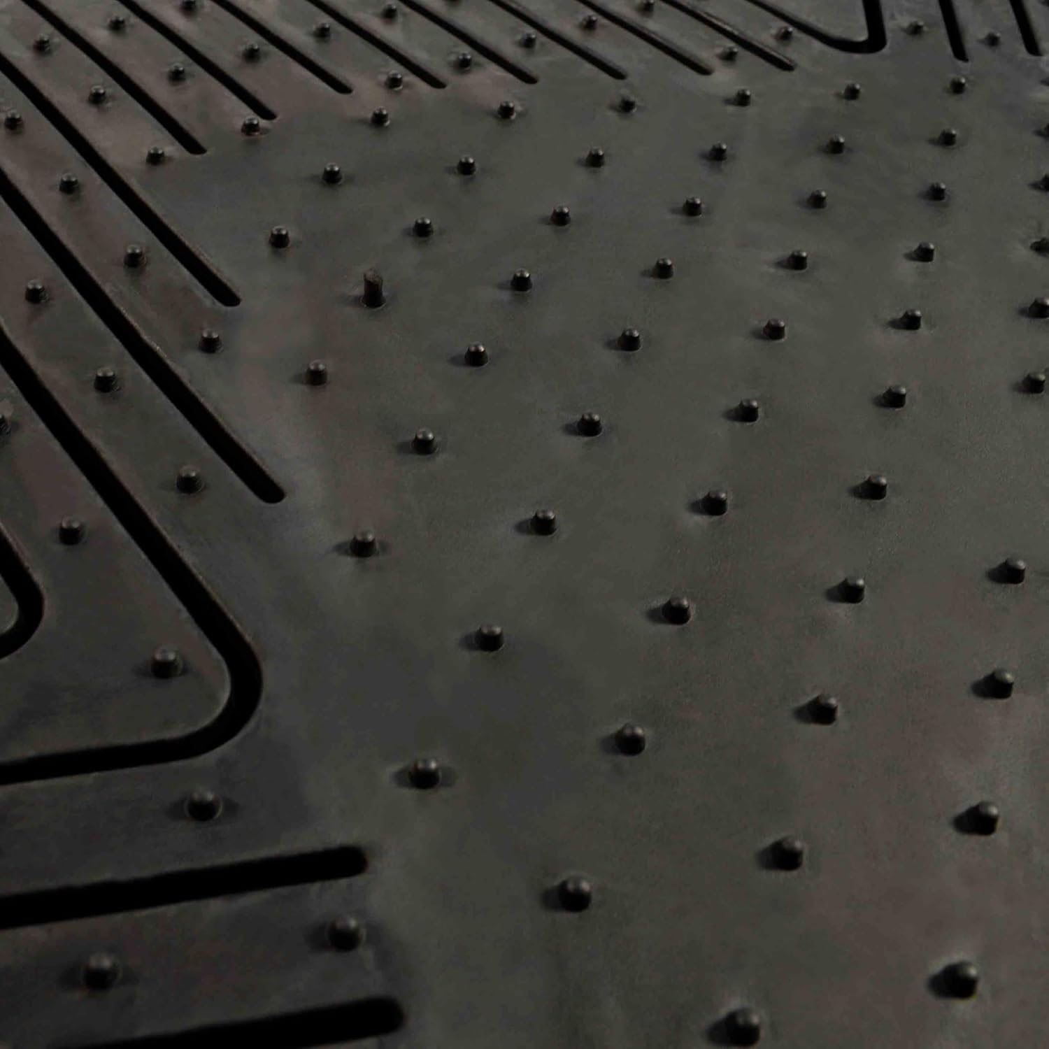 FANMATS 8774 Las Vegas Raiders 2-Piece Heavy Duty Vinyl Car Mat Set, Front Row Floor Mats, All Weather Protection, Universal Fit, Deep Resevoir Design image number 2