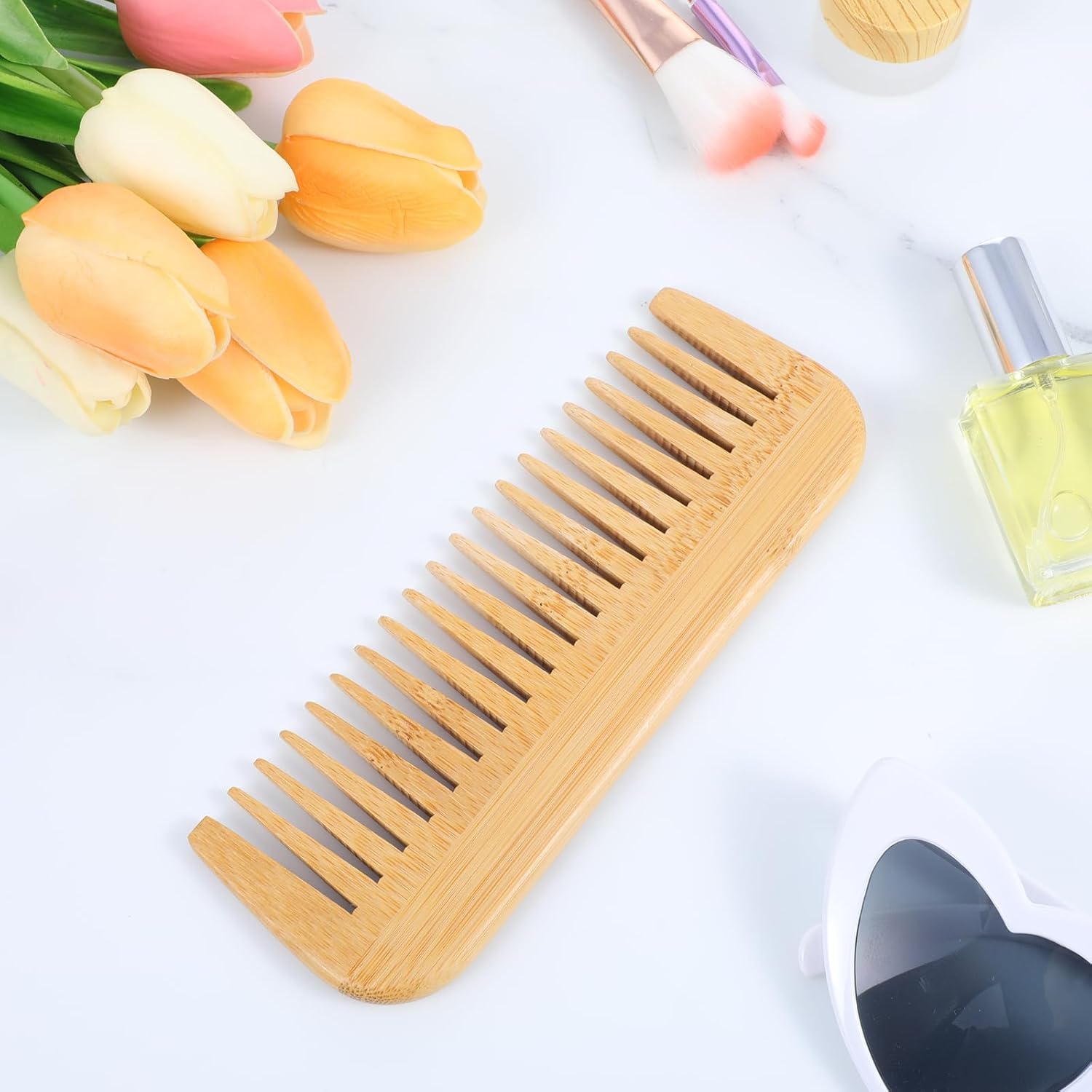 Pack of 2 Wide Serrated Wooden Combs, Antistatic Bamboo Comb, Wooden Comb for Curly, Women Handmade Wooden Combs, Natural Bamboo Comb Suitable for Women image number 6