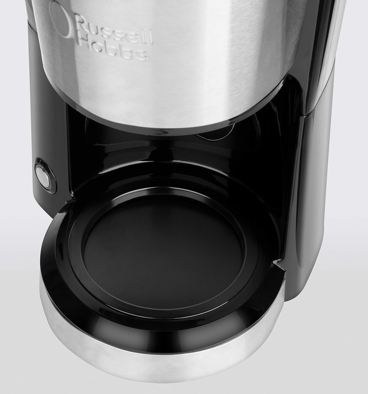 Russell Hobbs Mini Coffee Machine [Shower Head for Optimal Extraction and Aroma] Compact (Max 5 Cups, 0.6 L Glass Jug, Including Permanent Filter, Warming Plate), Compact Filter Coffee Machine, Small image number 2