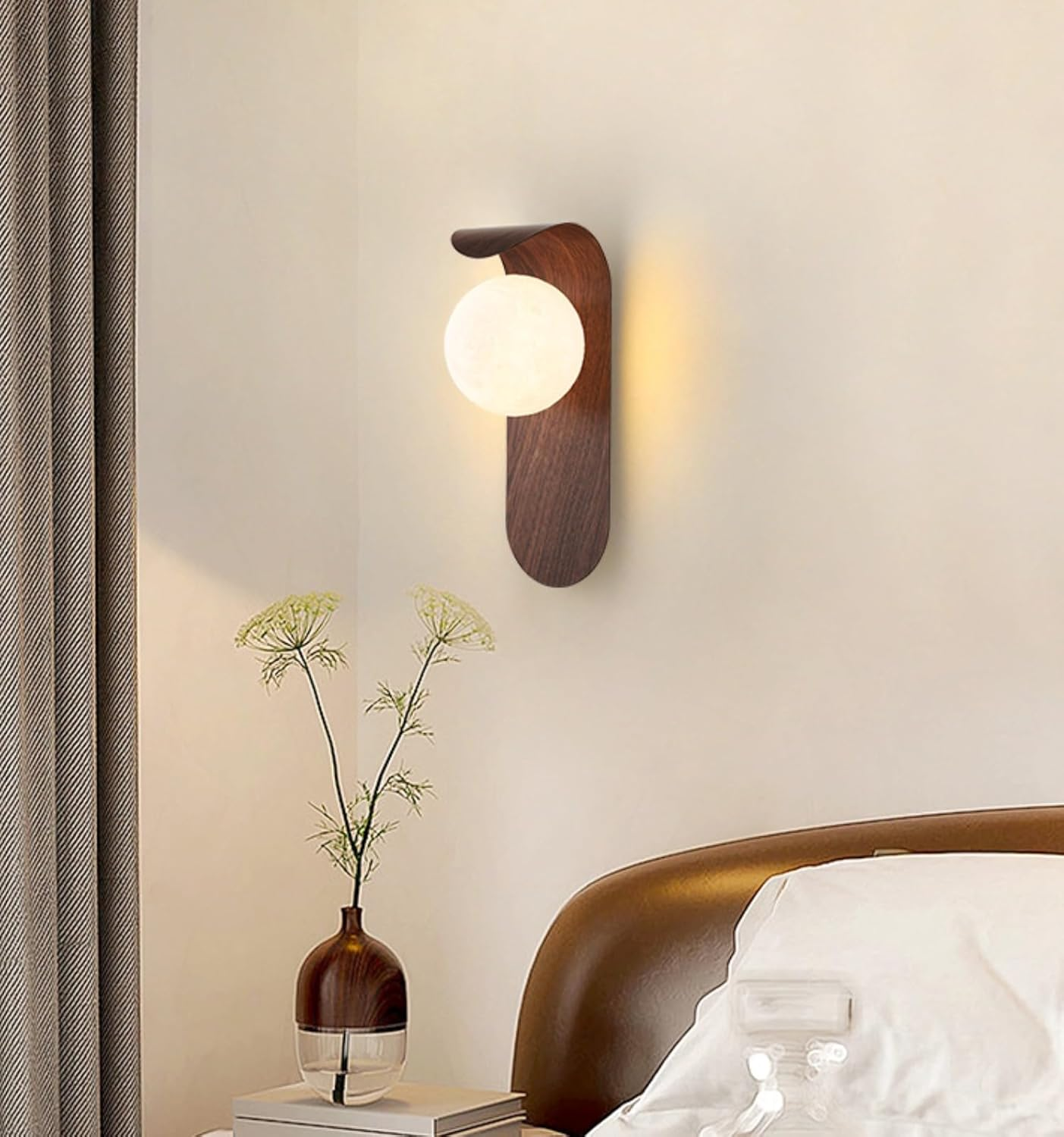 Mid Century Sconce, Modern Globe Light Fixture, Retro Industrial Farmhouse Wall Light,Indoor Mounted Lamp for Living Room, Bedroom, Bedside, Corridor (Brown)