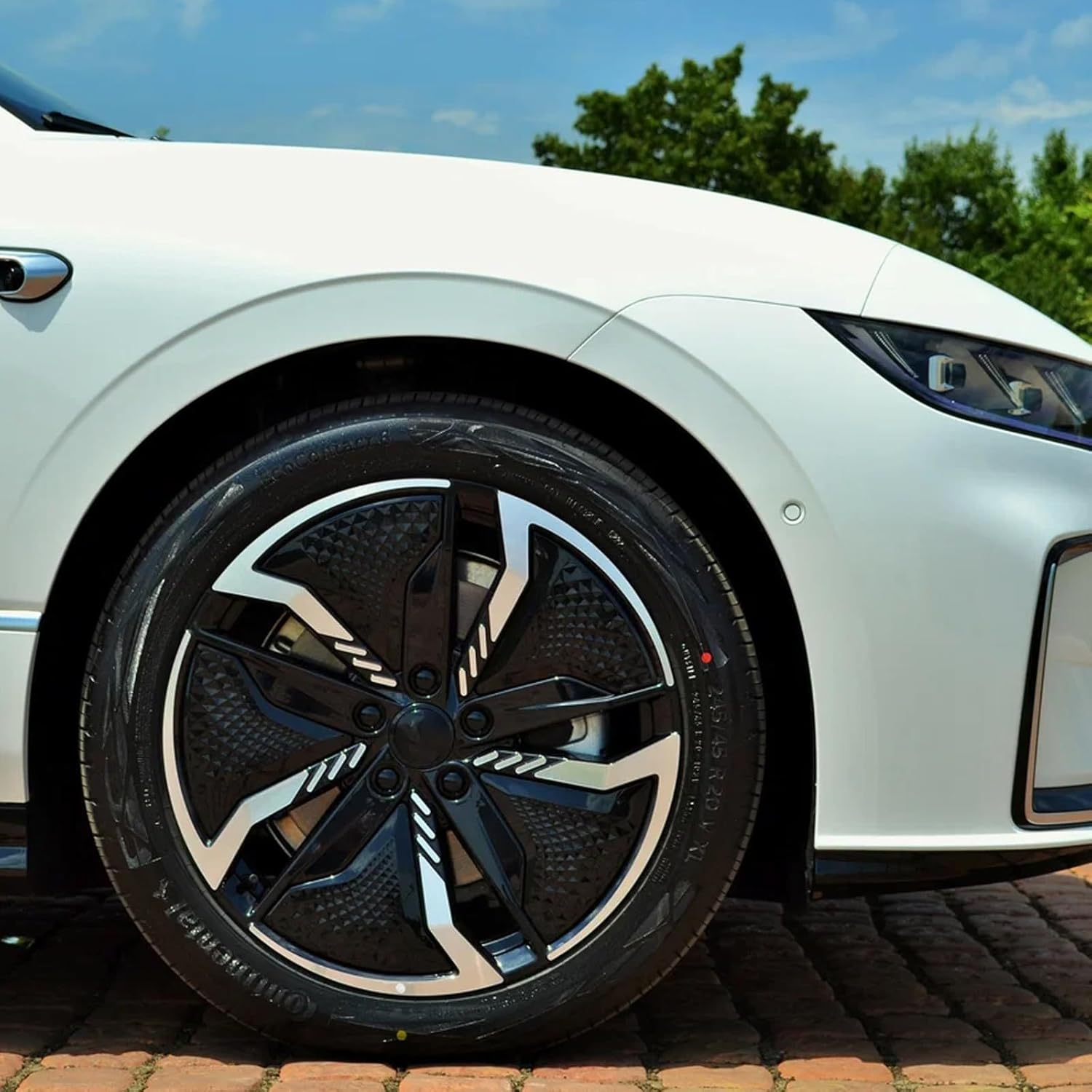 20 Pcs 17Mm Wheel Nut Covers with Removal Tool - Bolt Caps Hub Screw Cover Including 16 Standard Ones 4 Locking Ones,And Removal Tool, Universal Fit for Most Car Models(Black) - Black image number 3