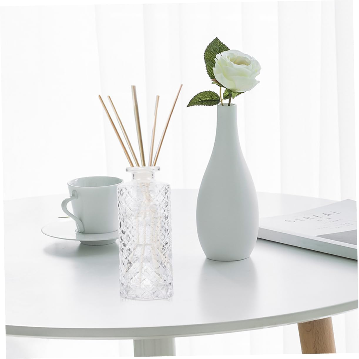 Aromatherapy Essential Oil Bottles 4Pcs 150Ml Glass Empty Perfume Dispensing Bottles Reed Diffuser Holder Fragrance Release for Home Living Room image number 3