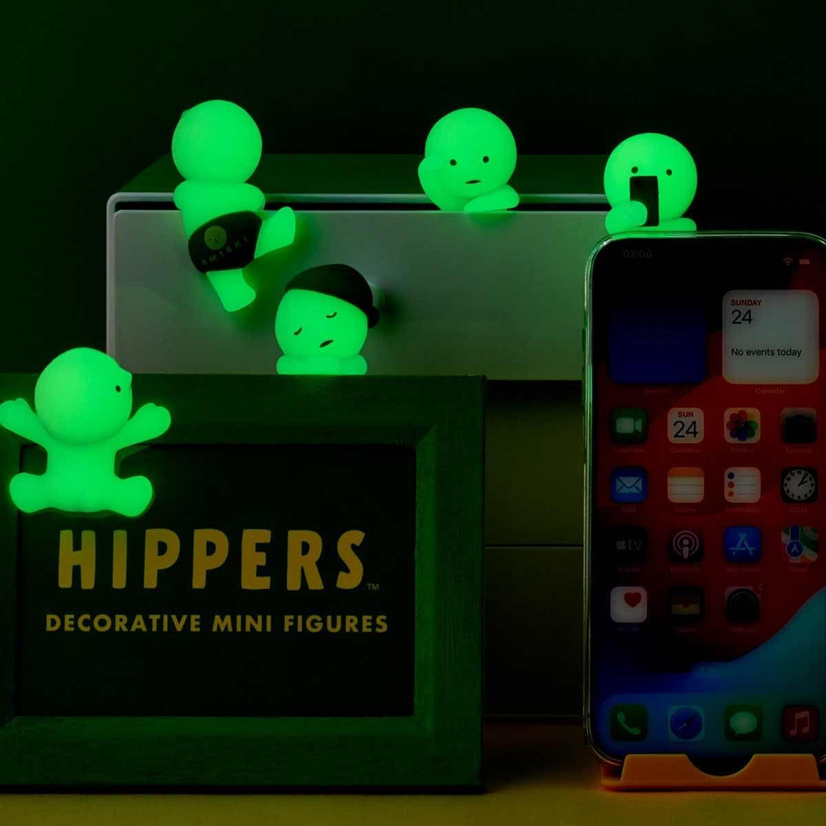 Smiski Hippers Phosphorescent Figure image number 5