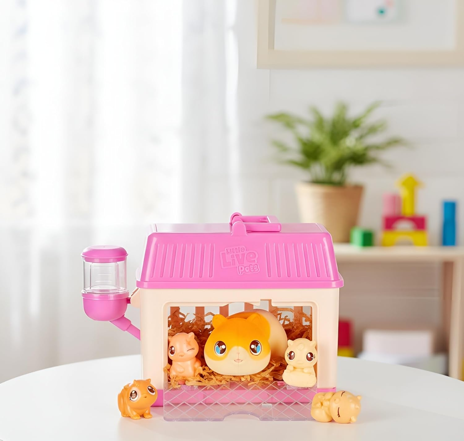 Little Live Pets Mama Surprise Minis Hamster, Care for Your Mama Hamster in Their Hutch to Reveal 2, 3, or 4 Mini Babies
