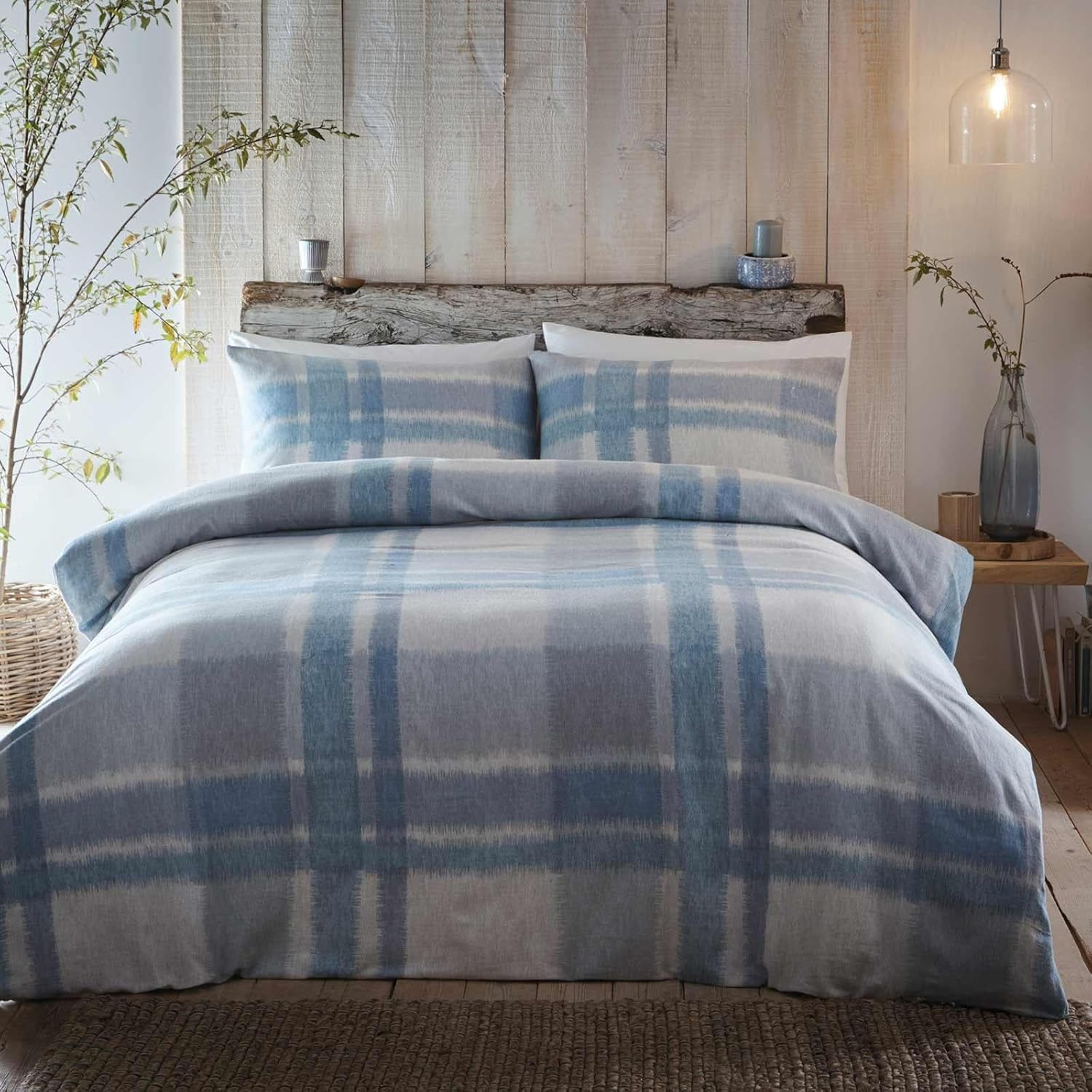Appletree Verbier Blue Flannelette Duvet Cover &ndash; Single Size (135X200Cm) &ndash; 100% Brushed Cotton &ndash; Super Soft Tartan Bedding &ndash; Light Blue Check &ndash; Sky Blue Plaid Bed Set &ndash; 1 Pillowcase Included