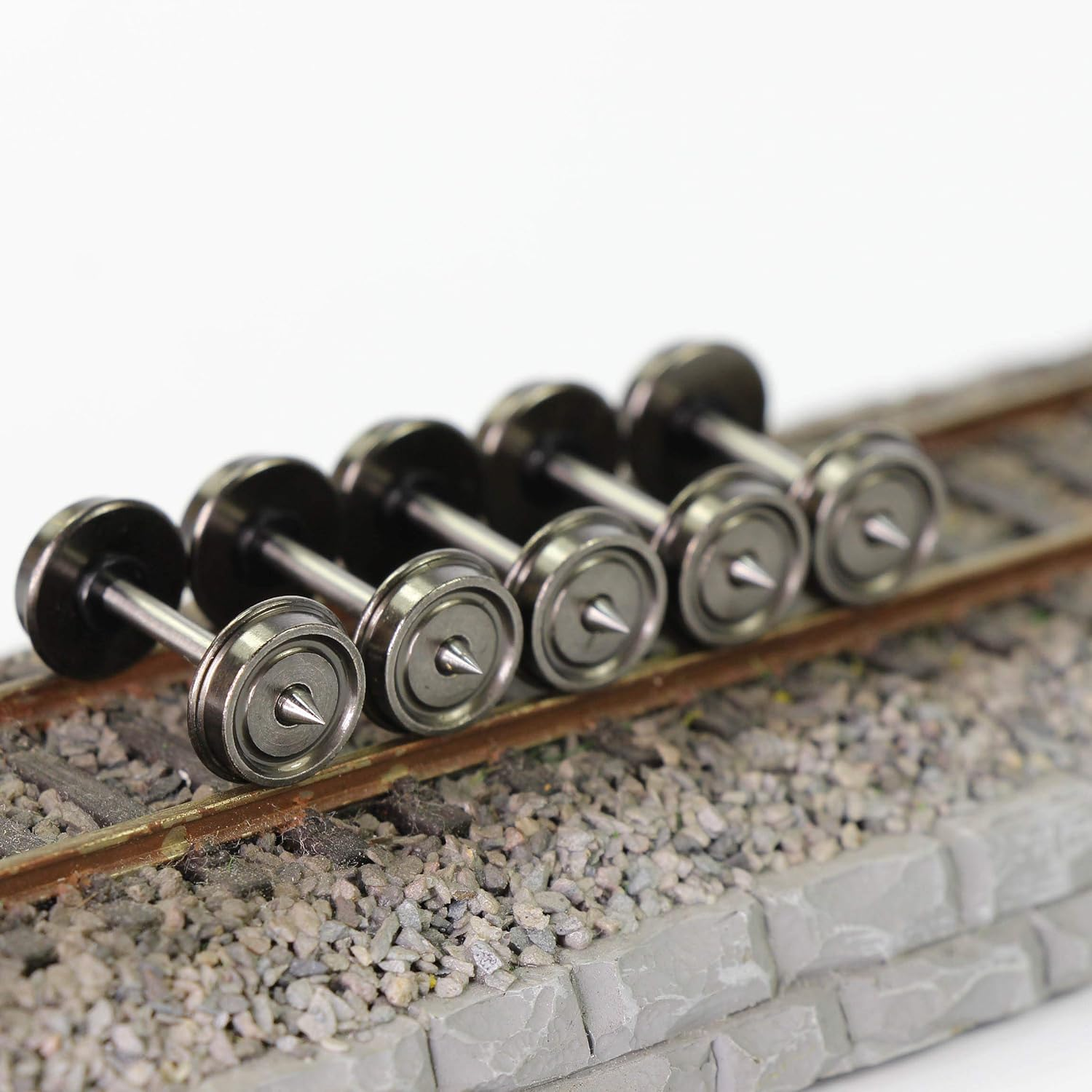 24Pcs HO Scale 1:87 33'' Metal Wheels for Model Train DC Wheel Set New C8725 image number 4