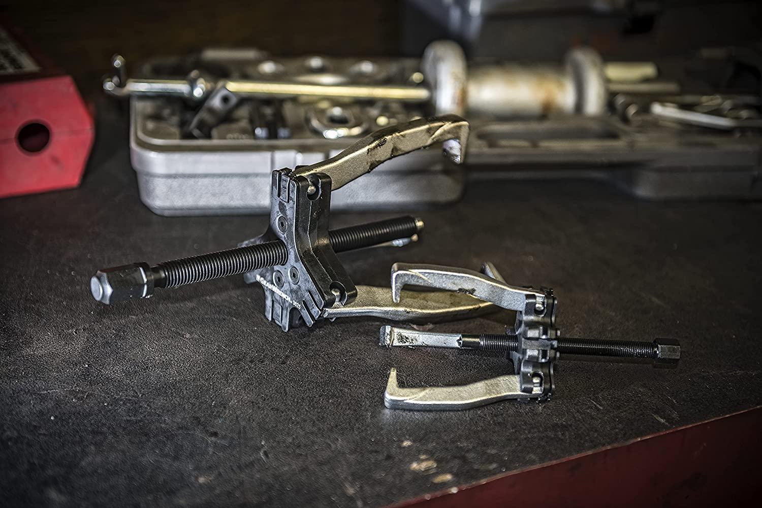 GEARWRENCH 10 Way Slide Hammer Puller Set