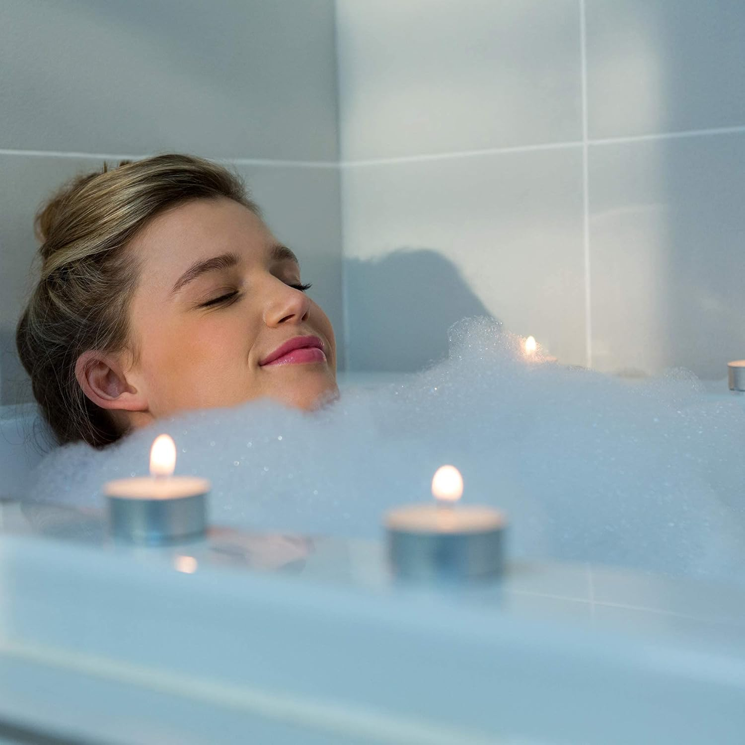 Homelights Tealight Candles - 8 Hour Long Time Burning, Giant 100,200,300 Packs -White Smokeless European Tea Light Unscented Candles for Shabbat, Weddings, Christmas,Home Decorative -100 Pack image number 1