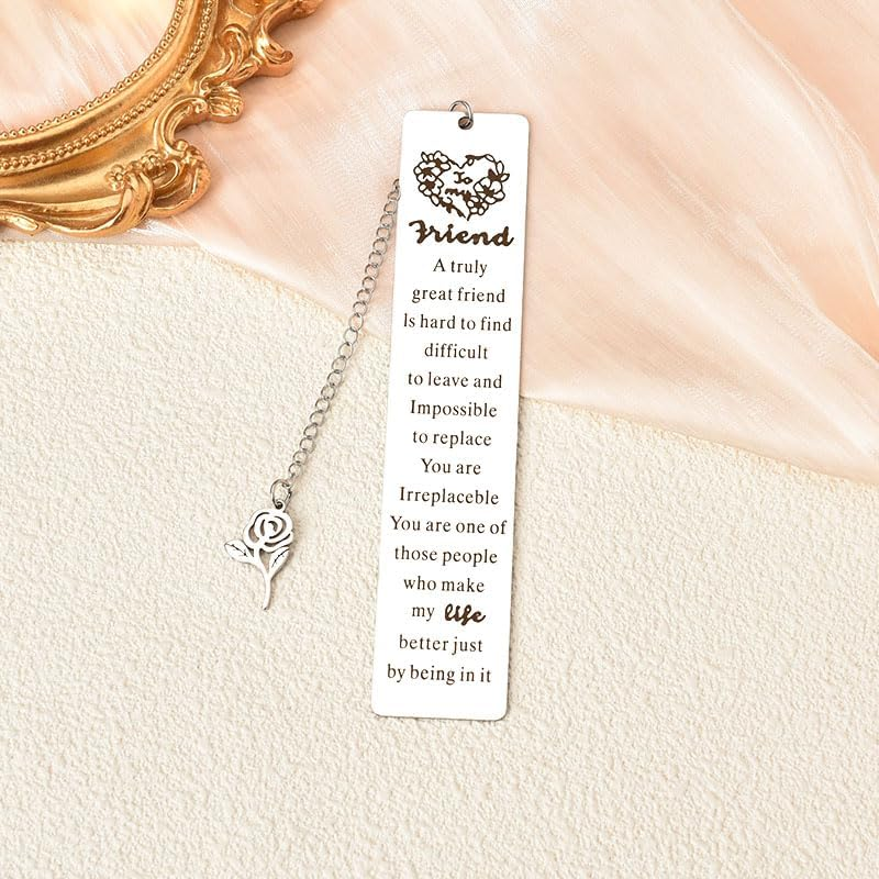 Best Friend Friendship Bookmark Gifts for Women Friends BFF Bestie Gifts for Teen Girls Sentimental Bday Christmas Gifts for Best Friend Book Lovers - a Truly Great Friend Is Hard to Find Bookmarks