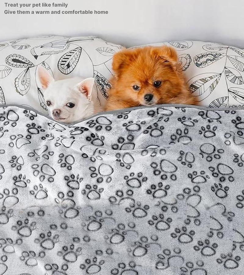 Soft Pet Dog Blanket for Medium Dogs, Cozy Pet Throw with Paws Print for Dogs & Cats, Machine Washable Premium Non Shedding (Gray, 104 * 76CM) image number 5