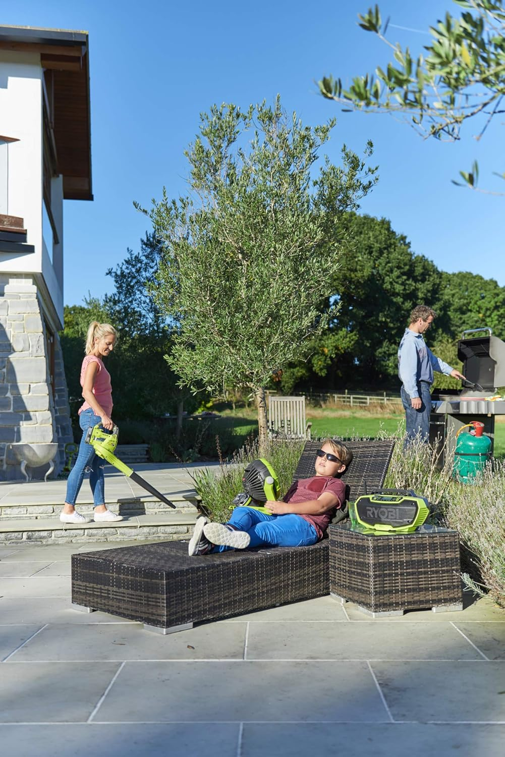 Ryobi R18RH-0 18V ONE+ Cordless Radio (Body Only),Hyper Green image number 3