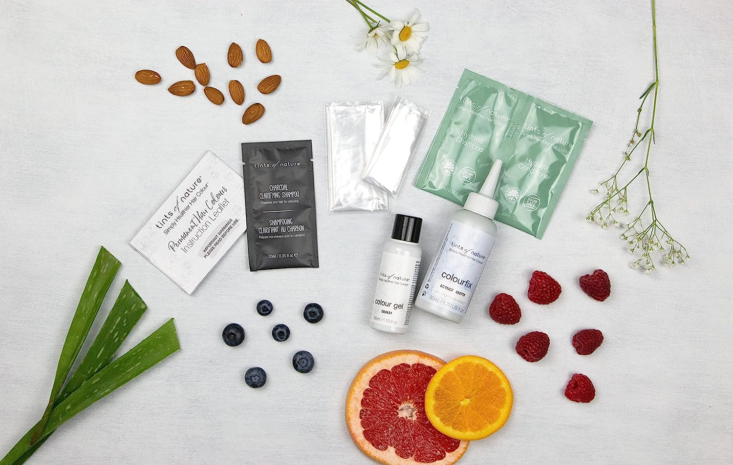 Tints of Nature 6N Natural Dark Blonde Permanent Hair Dye, Nourishes Hair and Covers Greys, Ammonia-Free, 130Ml image number 6